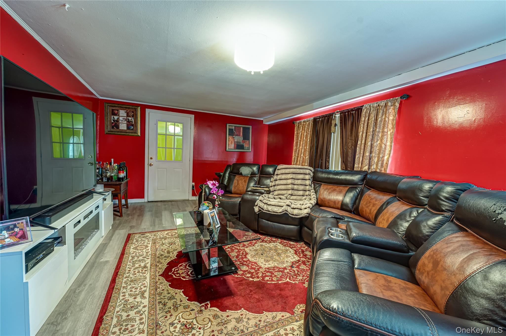 Single Family South Lane Suffolk County, NY 11743, MLS-1044891-4