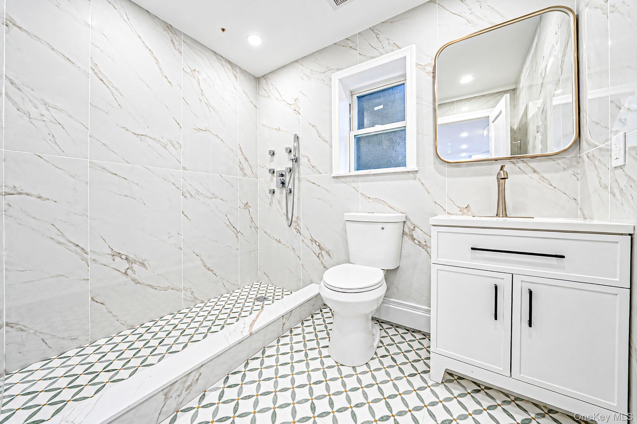Single Family 126th Avenue Queens, NY 11413, MLS-1044926-15