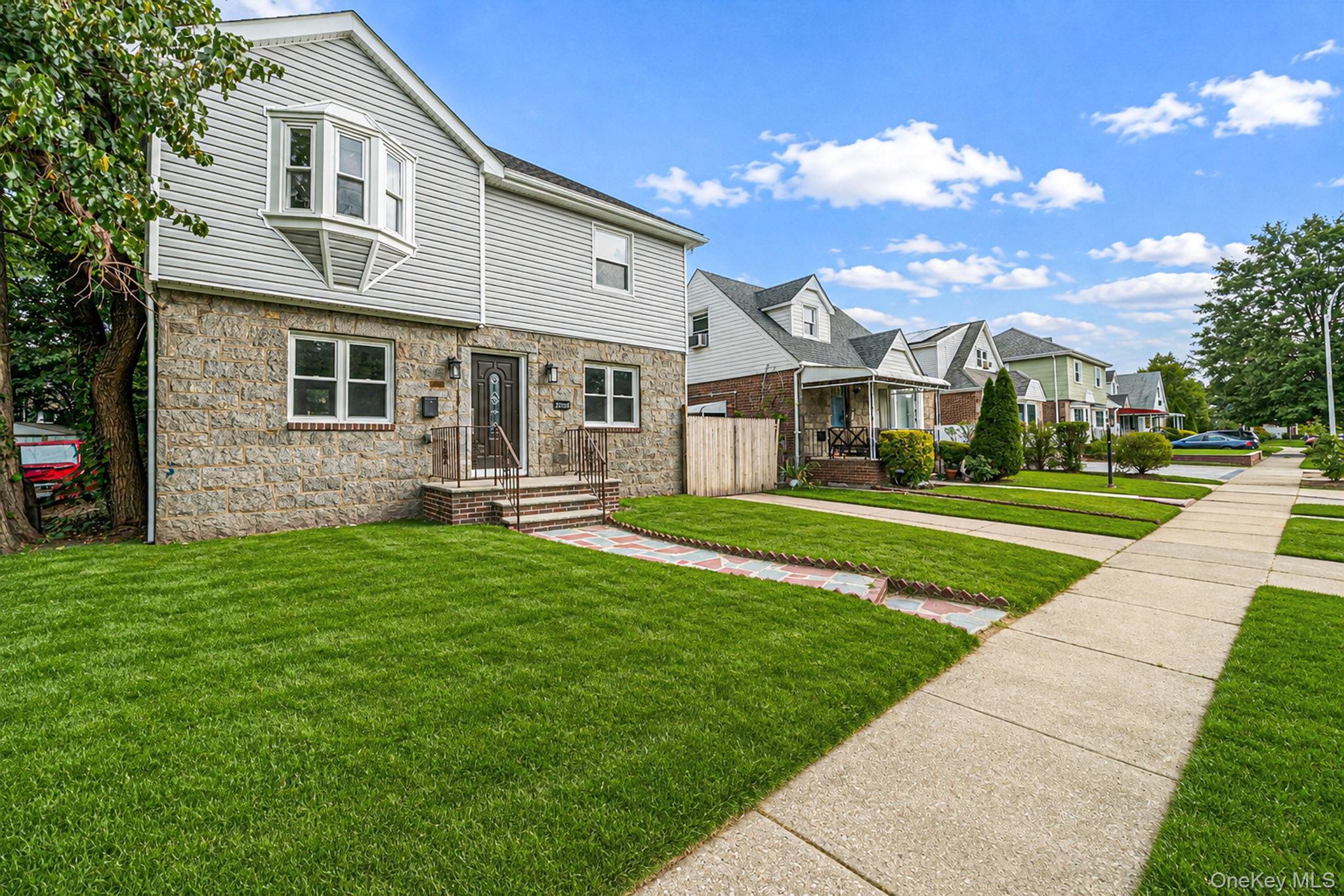 Single Family 126th Avenue Queens, NY 11413, MLS-1044926-3