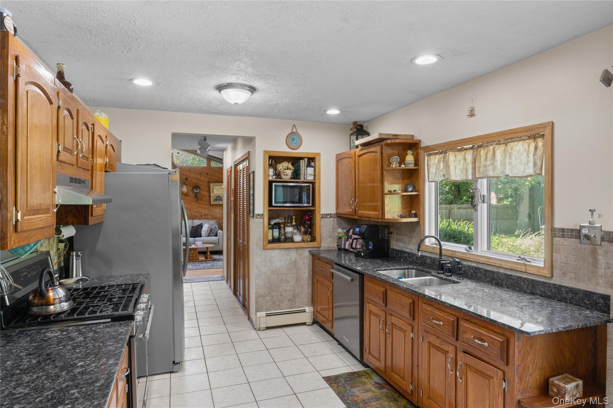 Single Family Yosemite Lane Suffolk County, NY 11727, MLS-1044931-13
