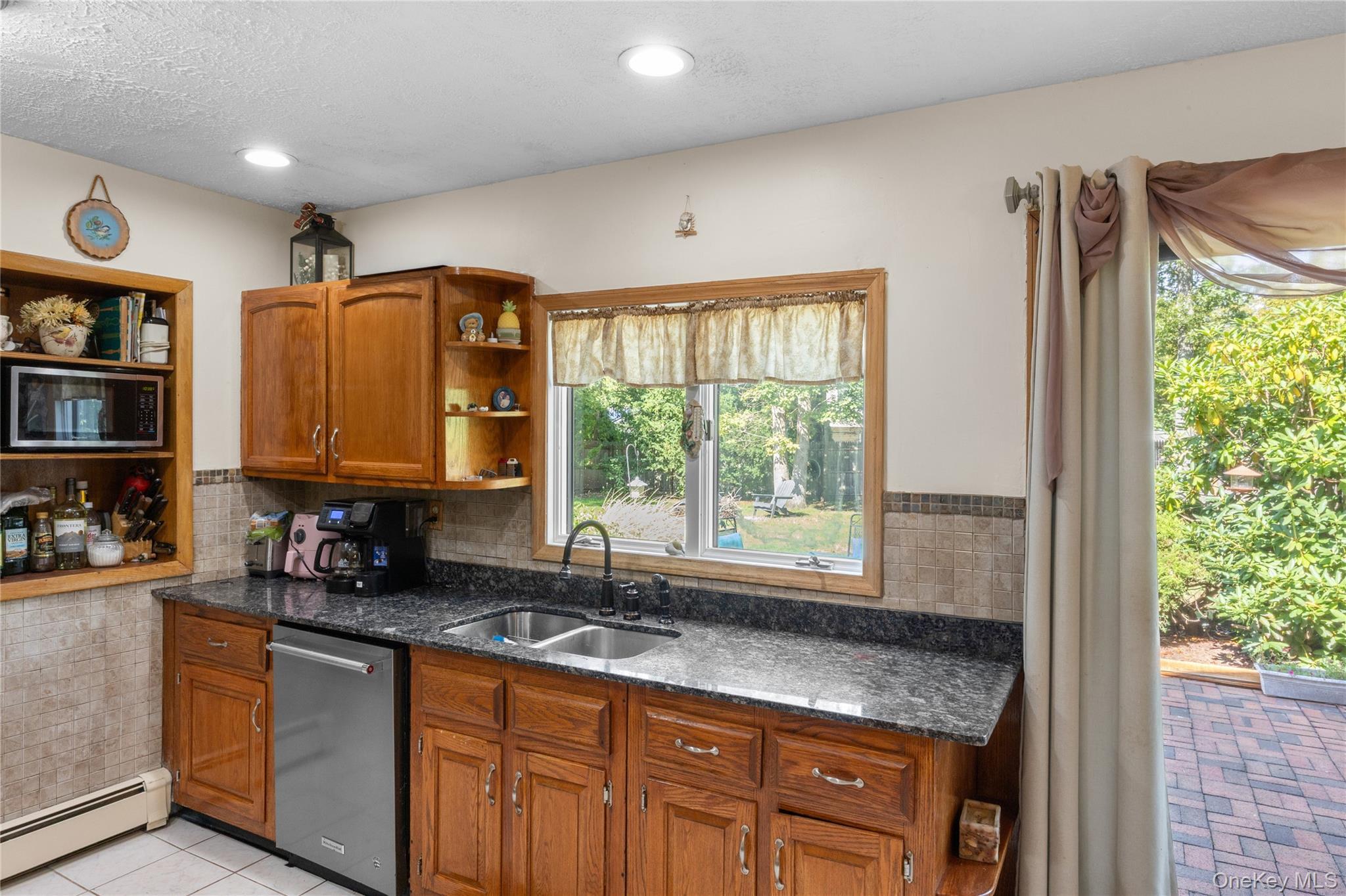 Single Family Yosemite Lane Suffolk County, NY 11727, MLS-1044931-14