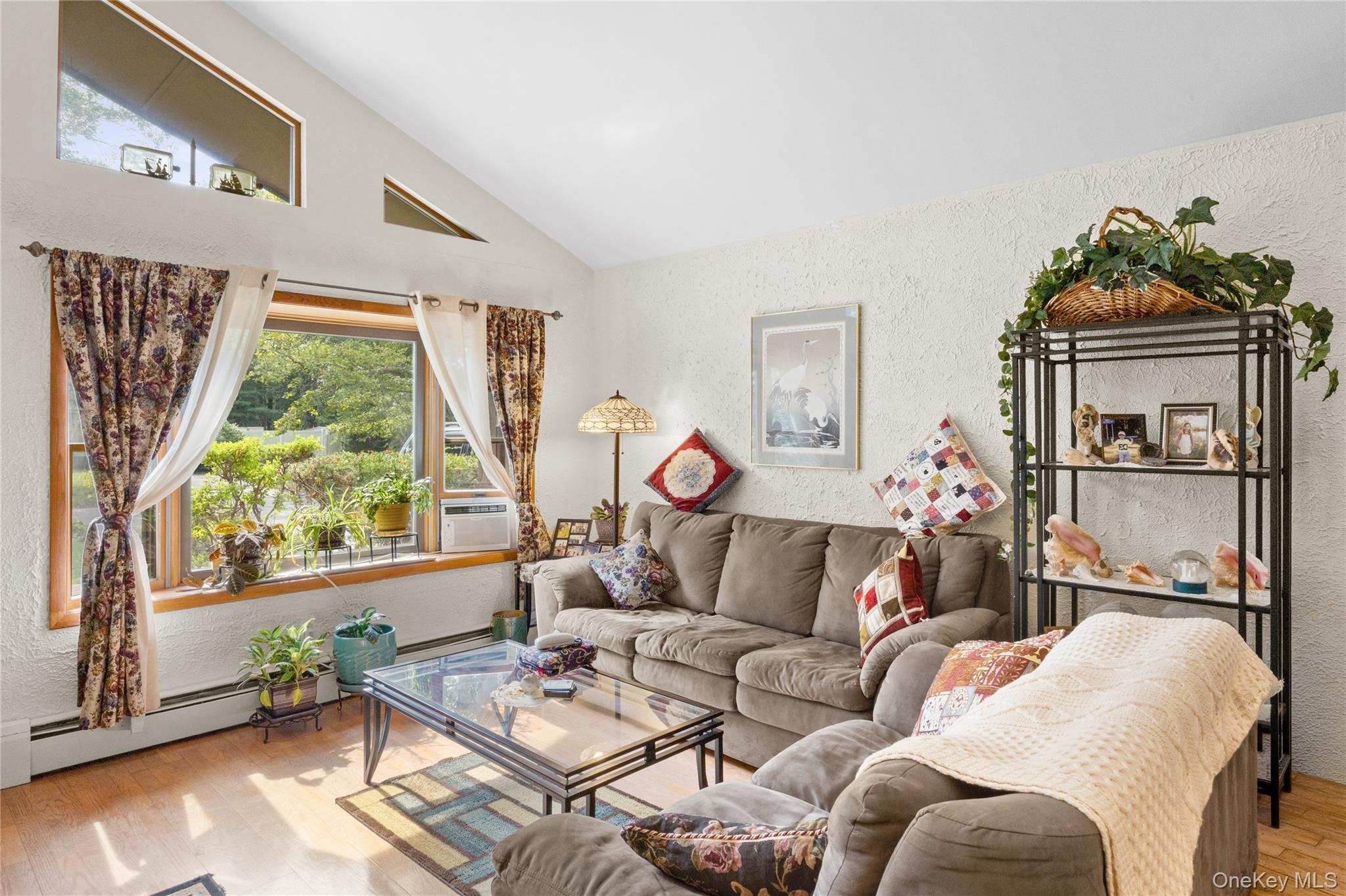 Single Family Yosemite Lane Suffolk County, NY 11727, MLS-1044931-8