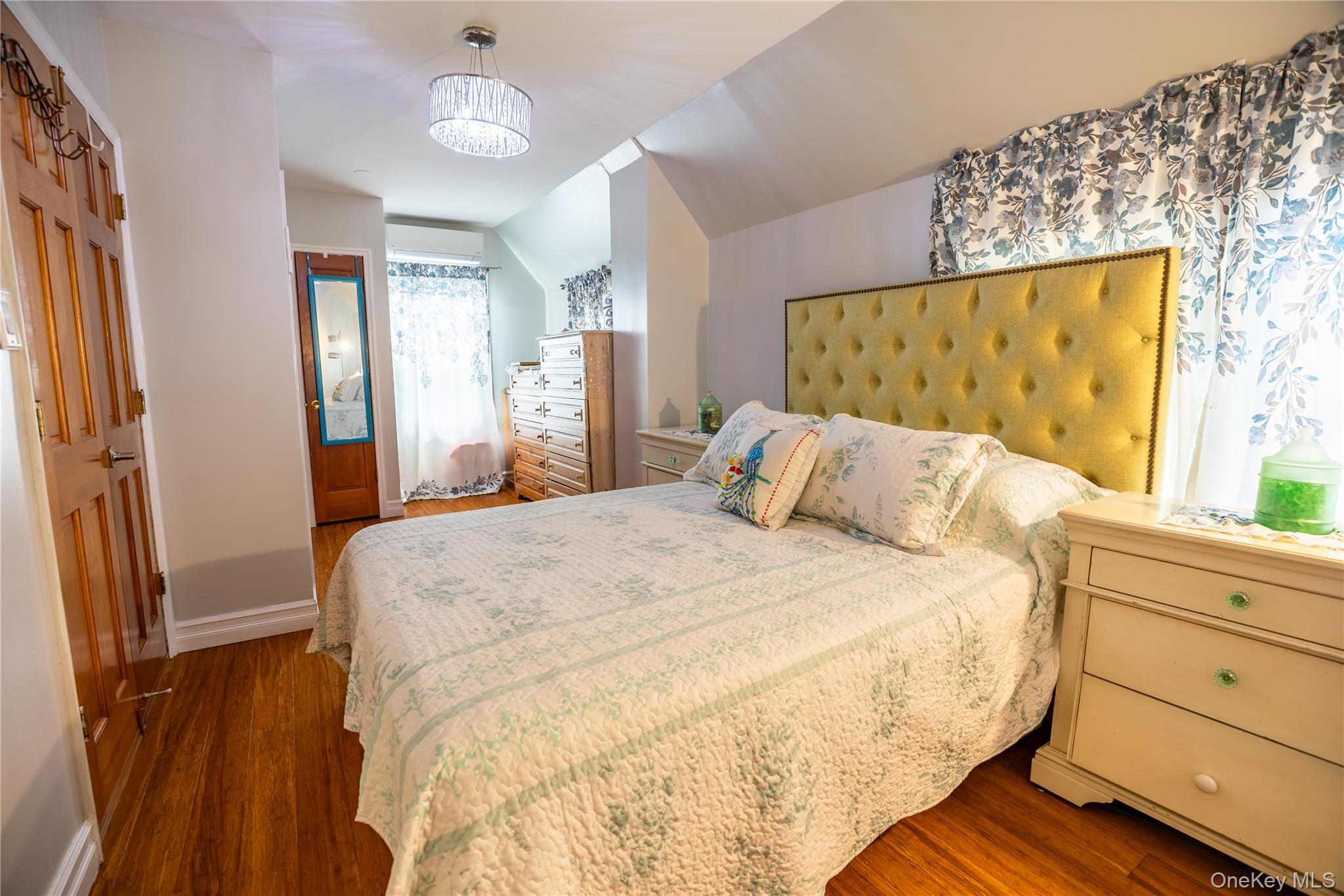 Single Family Lefferts Boulevard Queens, NY 11420, MLS-1044933-14