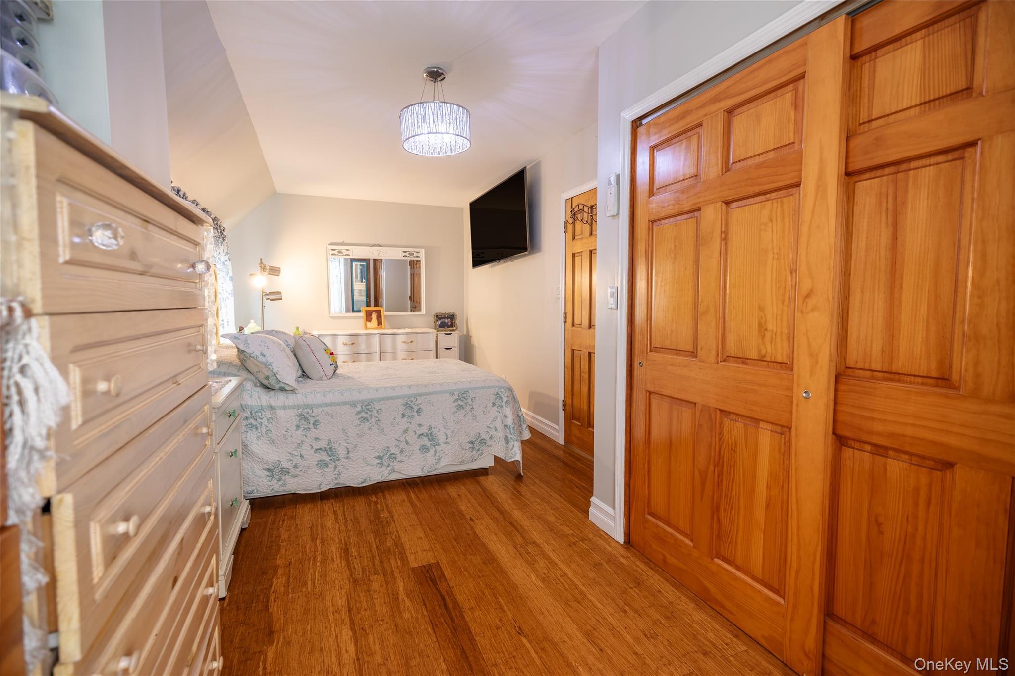 Single Family Lefferts Boulevard Queens, NY 11420, MLS-1044933-15