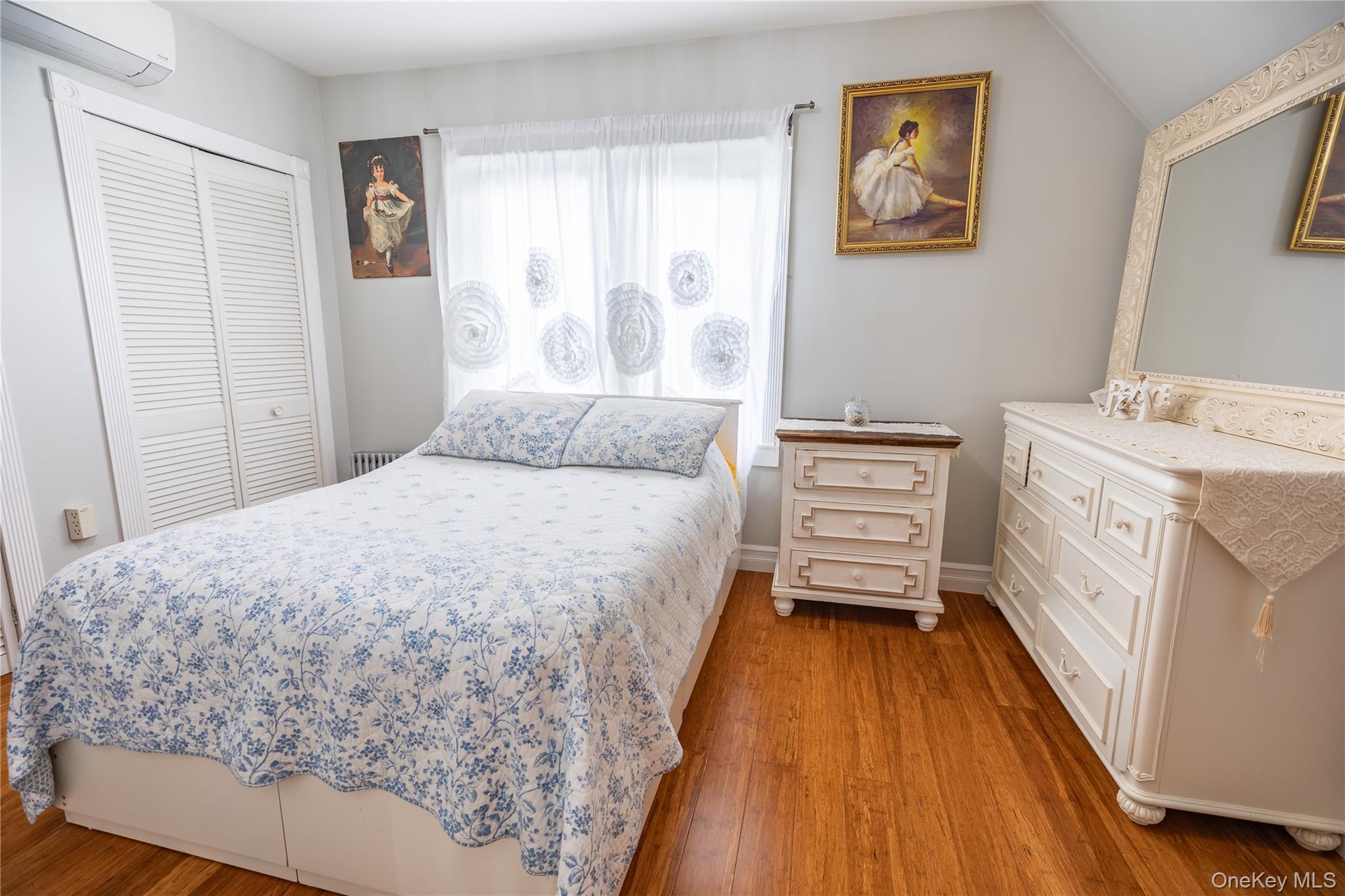 Single Family Lefferts Boulevard Queens, NY 11420, MLS-1044933-16