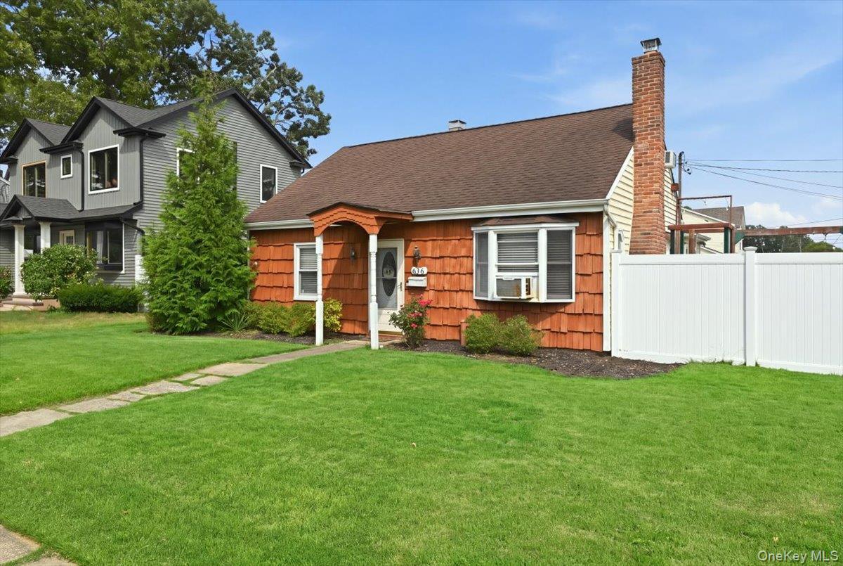 Single Family Central Avenue Nassau County, NY 11758, MLS-1044947-2