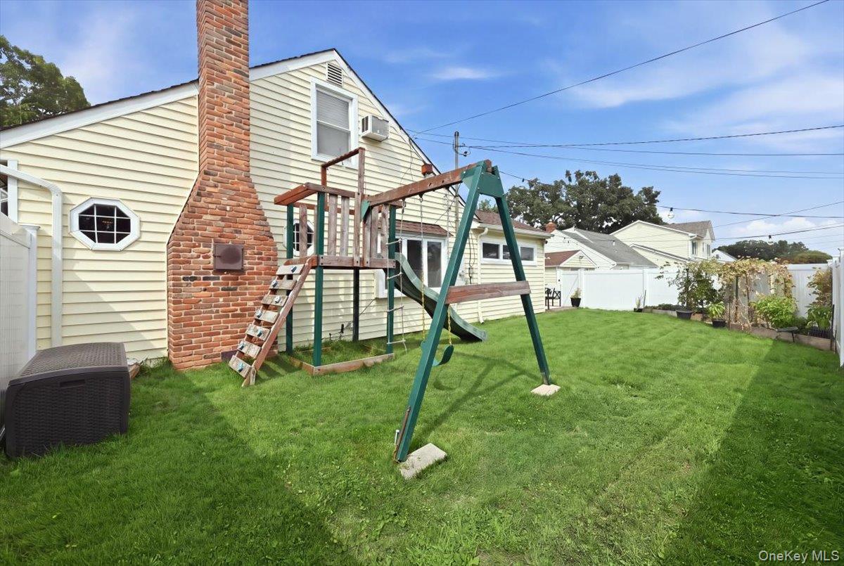 Single Family Central Avenue Nassau County, NY 11758, MLS-1044947-29