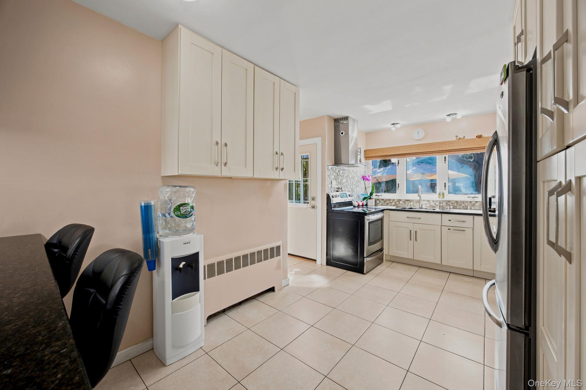 Single Family Joseph Street Nassau County, NY 11040, MLS-1044948-9