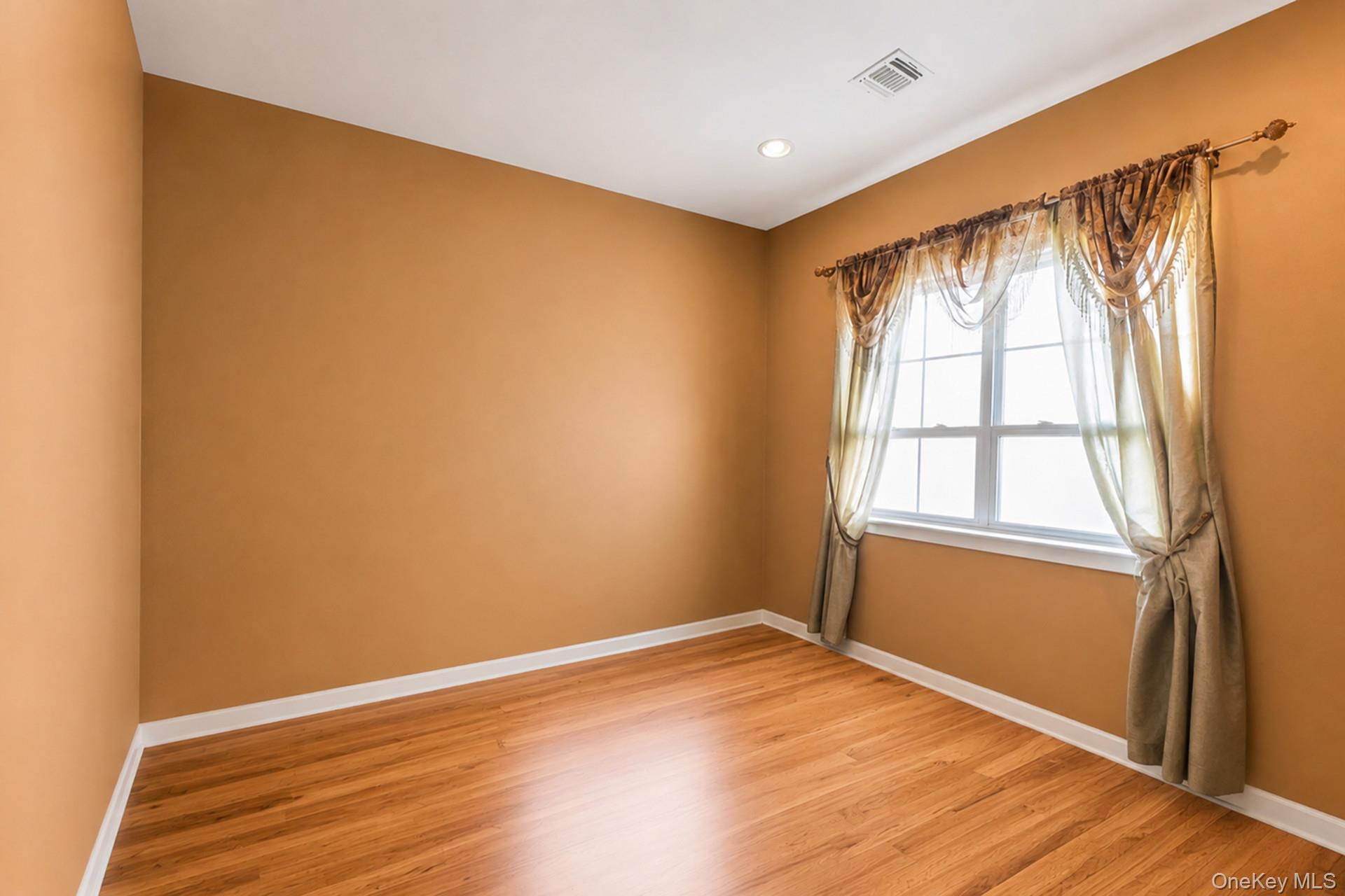 Single Family Beach Front Road Queens, NY 11692, MLS-1044979-29