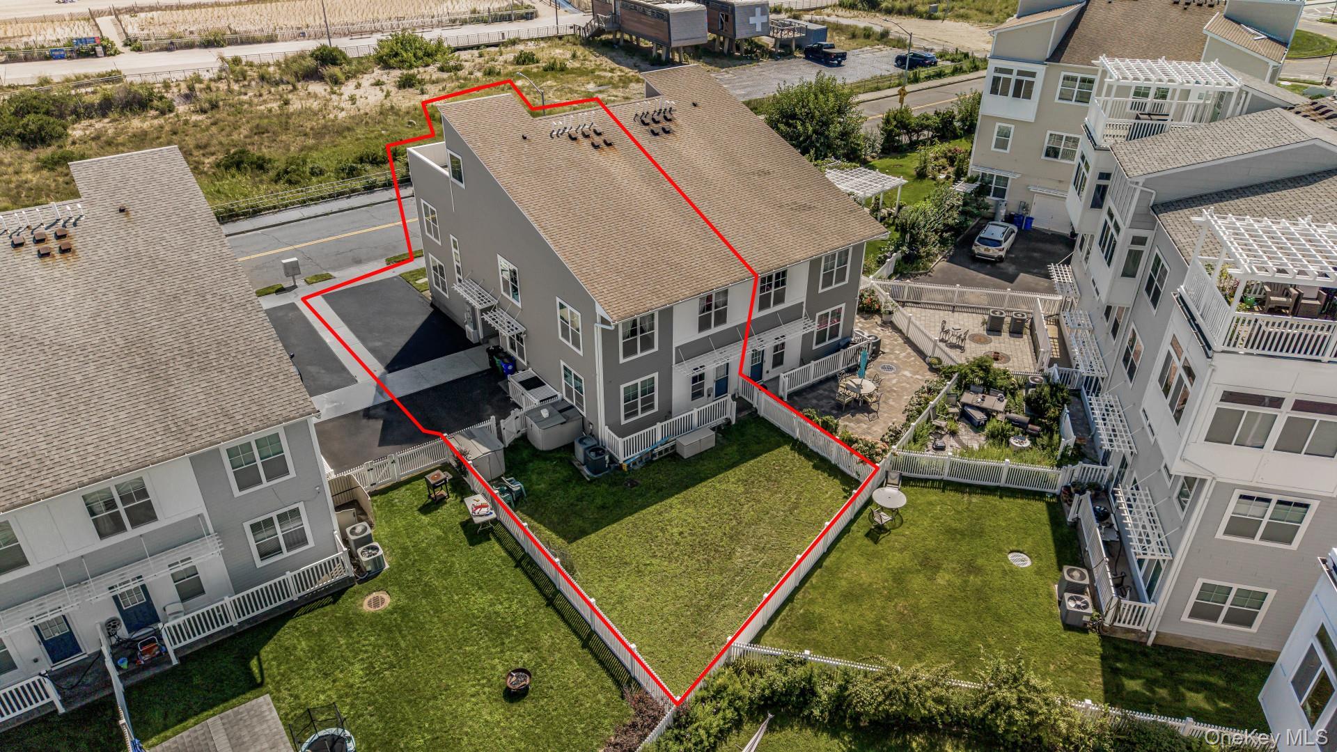 Single Family Beach Front Road Queens, NY 11692, MLS-1044979-3