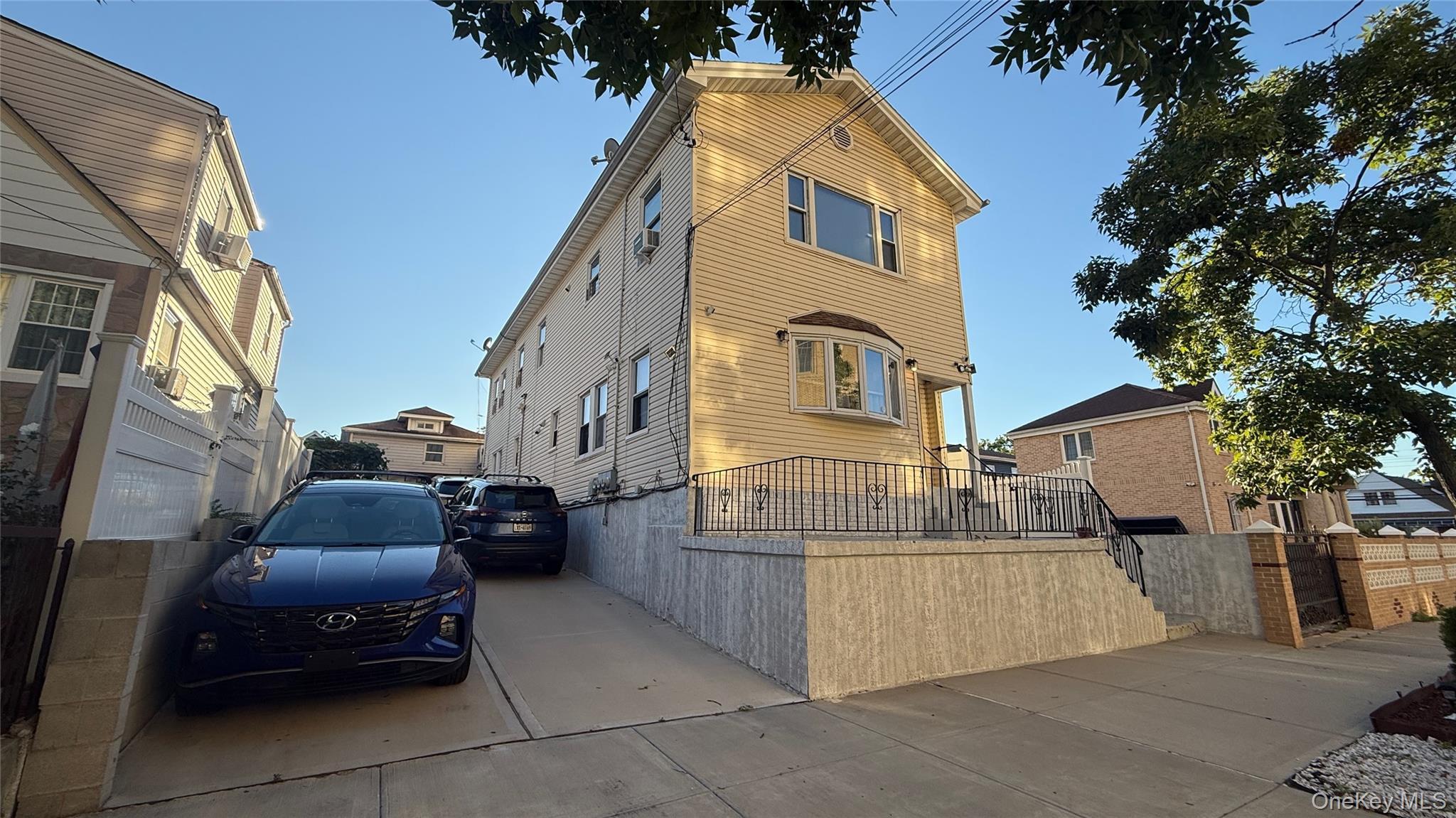 Single Family 142nd Street  Queens, NY 11436, MLS-1044980-15