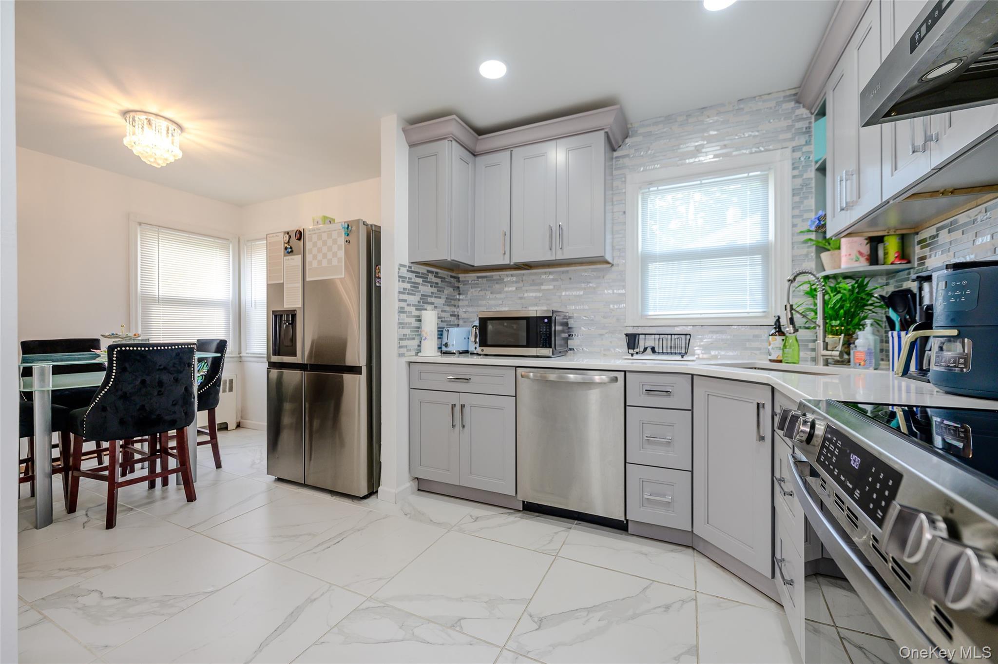 Single Family Oceanside Road  Nassau County, NY 11572, MLS-1044985-4