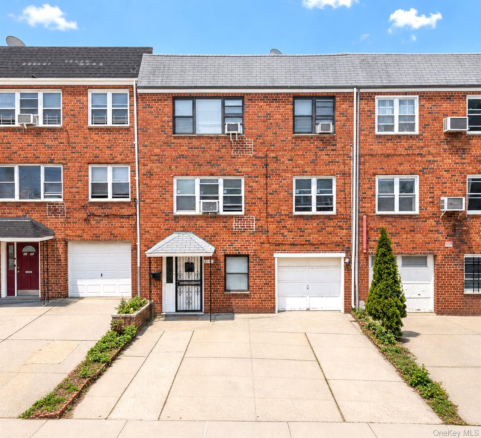 Single Family 219th Street  Queens, NY 11364, MLS-1044990-9