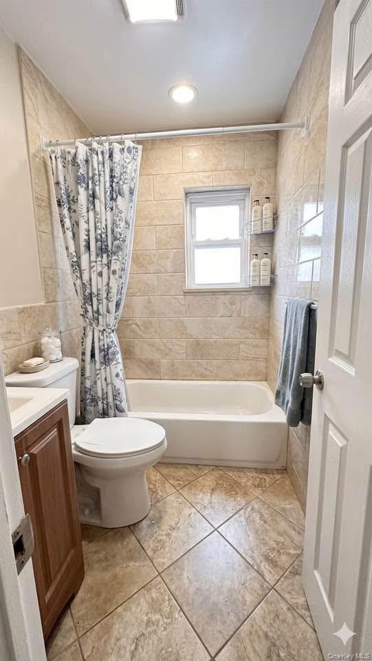 Single Family Arlington Terrace Queens, NY 11433, MLS-1045008-5