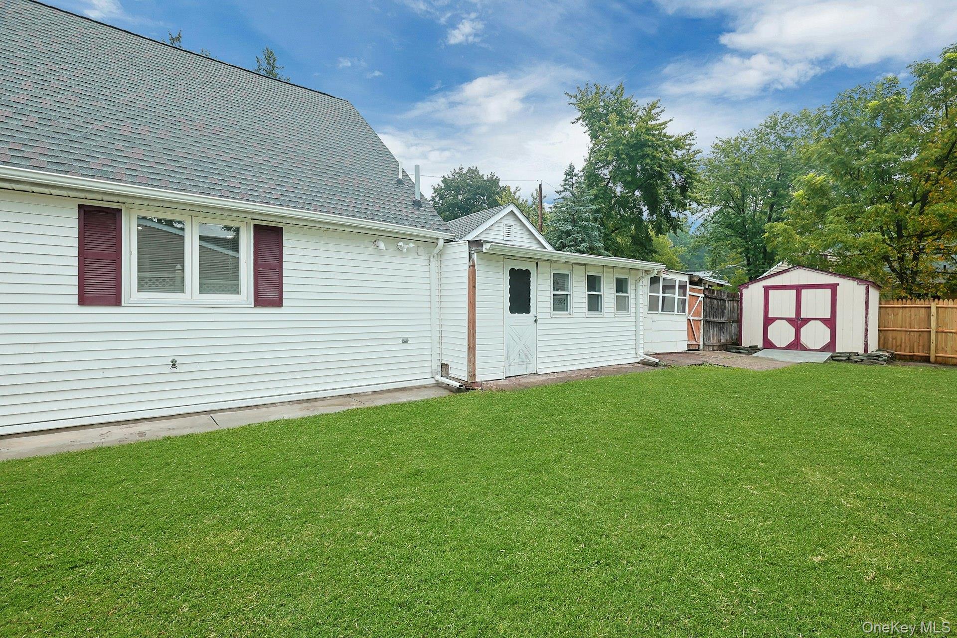 Single Family Grove Street Rockland County, NY 10965, MLS-1045011-5