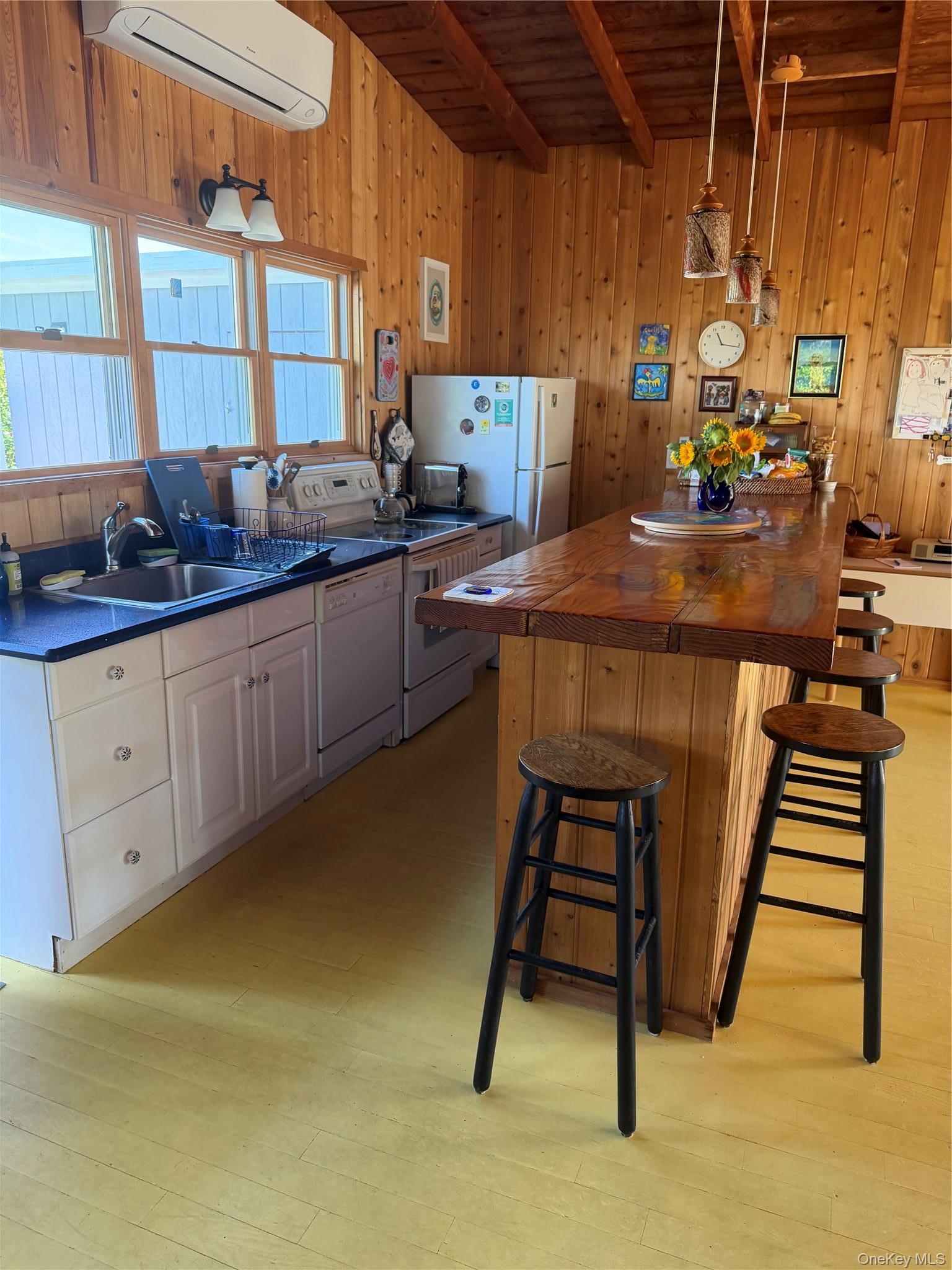 Single Family Spindrift Walk  Suffolk County, NY 11772, MLS-1045013-4