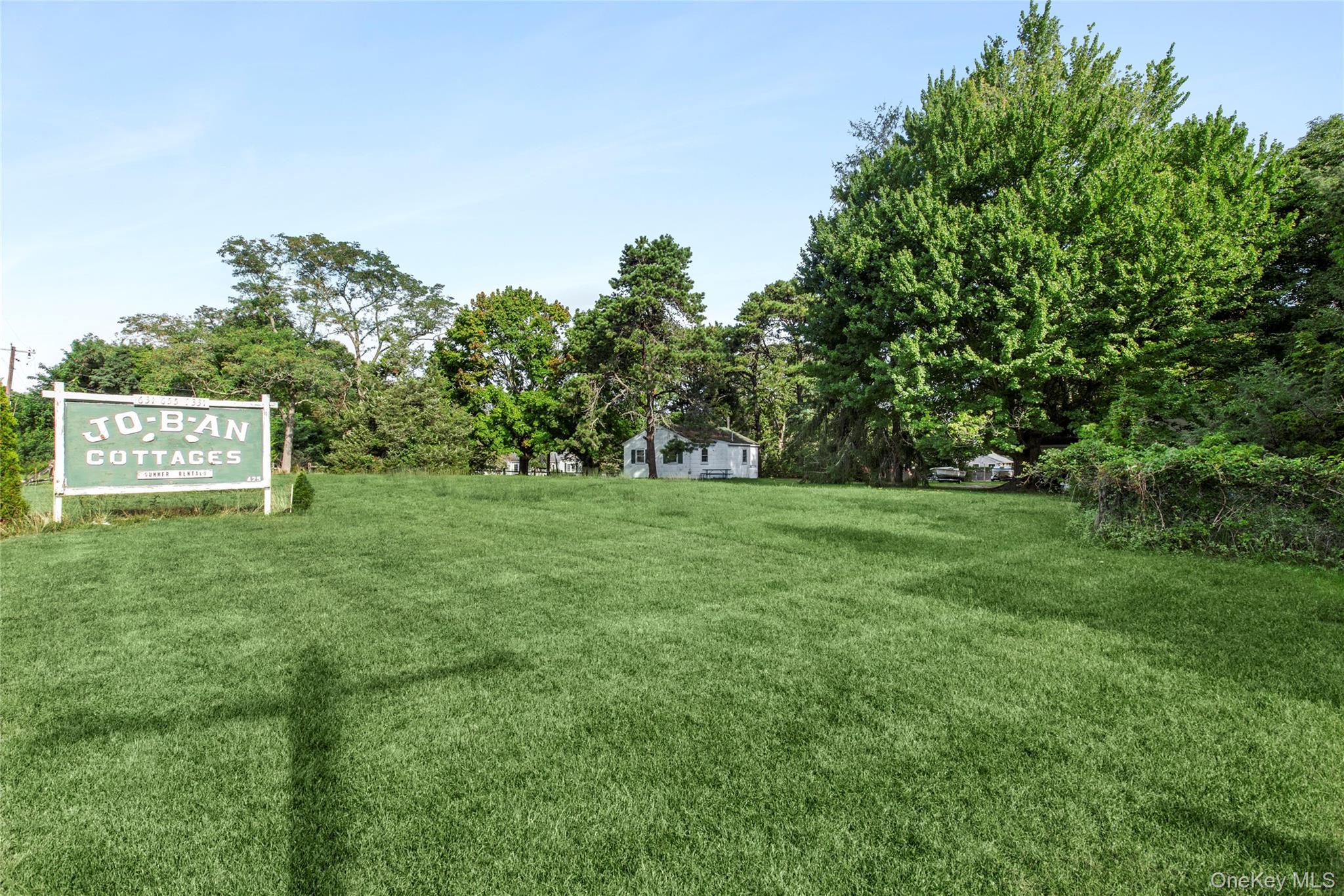 Single Family Boathouse Road Suffolk County, NY 11946, MLS-1045061-2