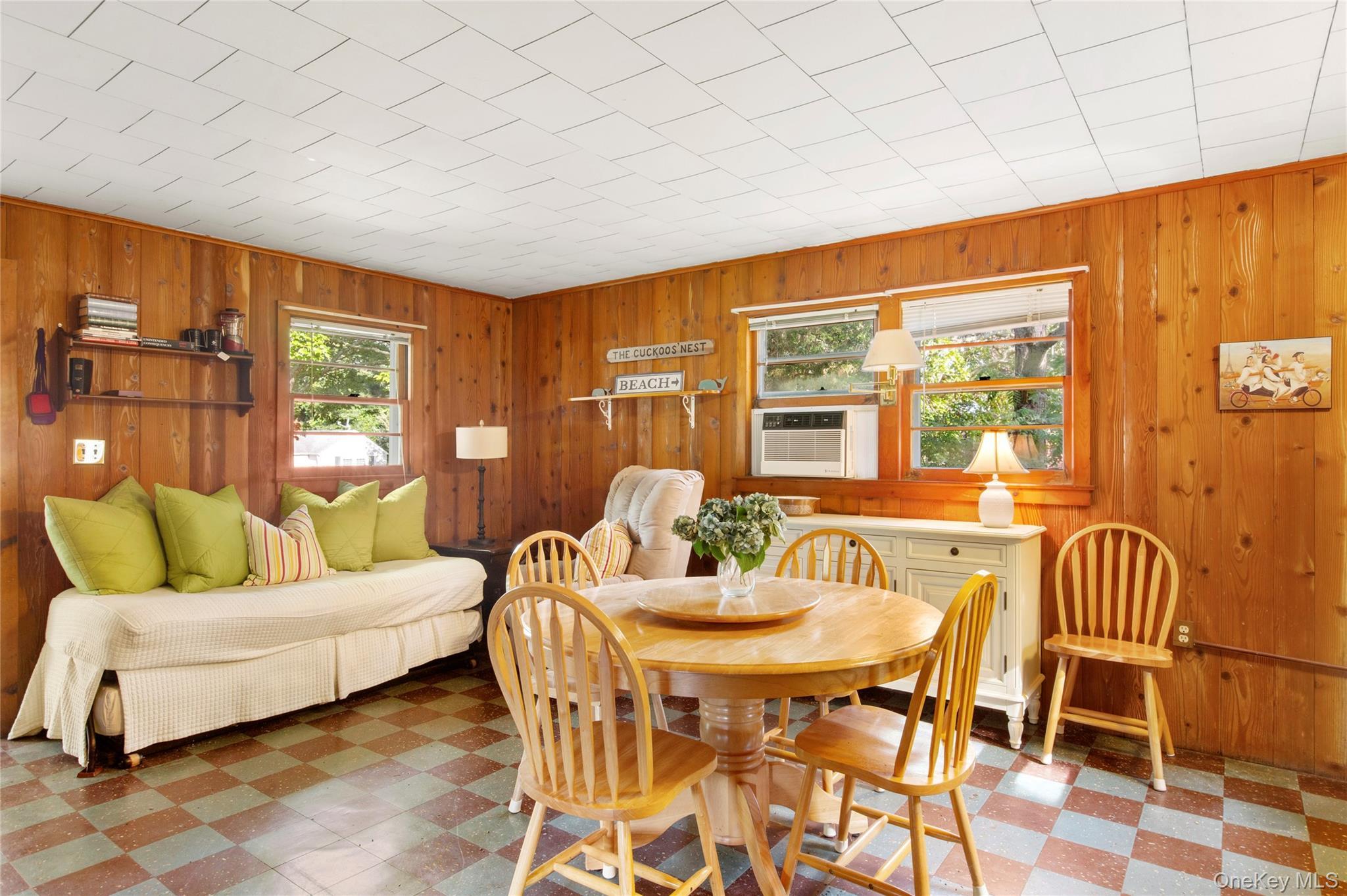 Single Family Boathouse Road Suffolk County, NY 11946, MLS-1045061-8