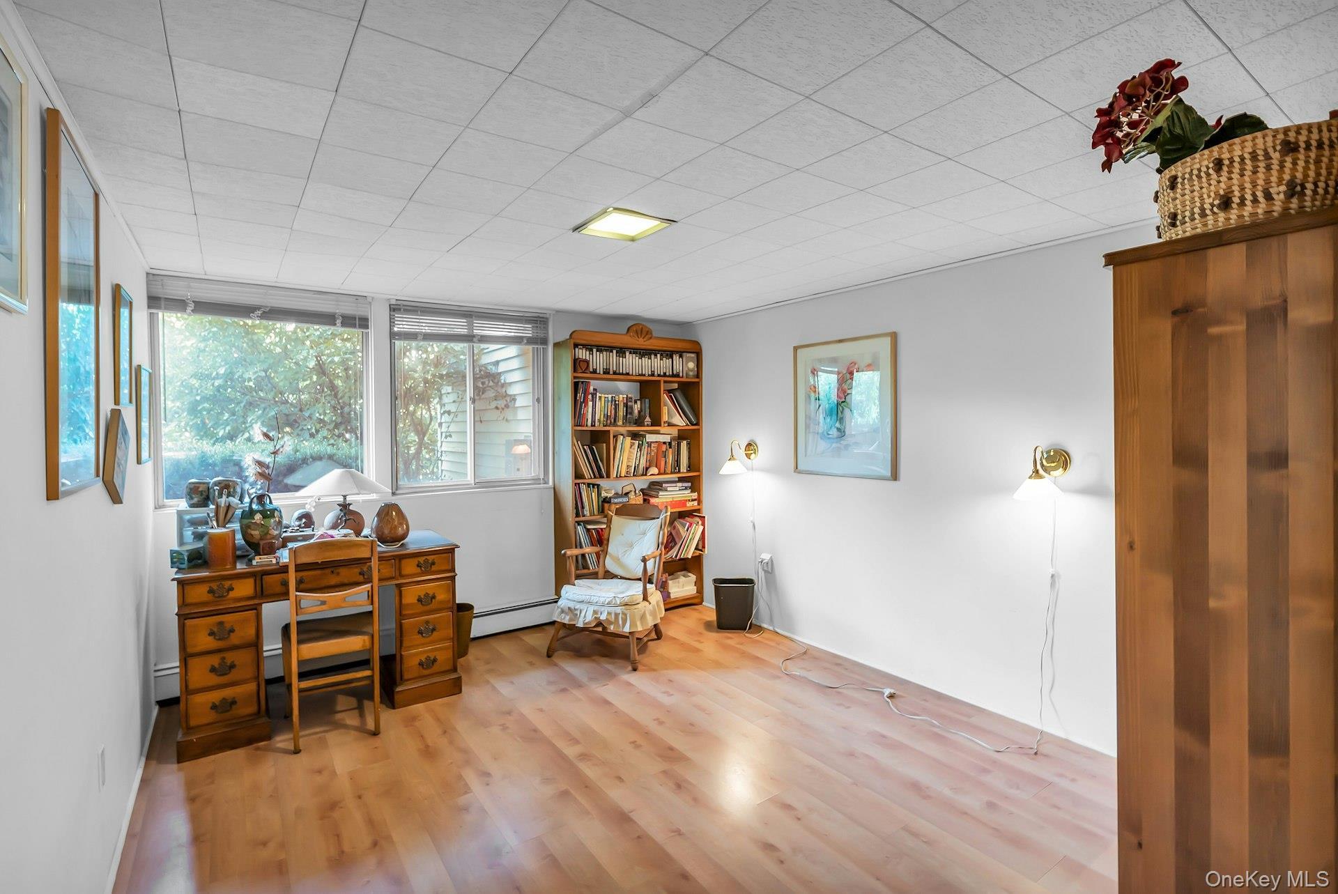 Single Family Redleaf Lane  Suffolk County, NY 11725, MLS-1045064-24