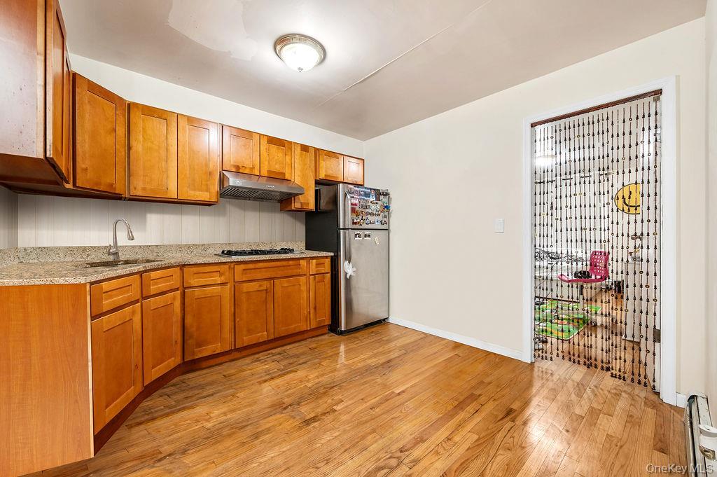 Single Family 162nd Street Queens, NY 11358, MLS-1045070-17
