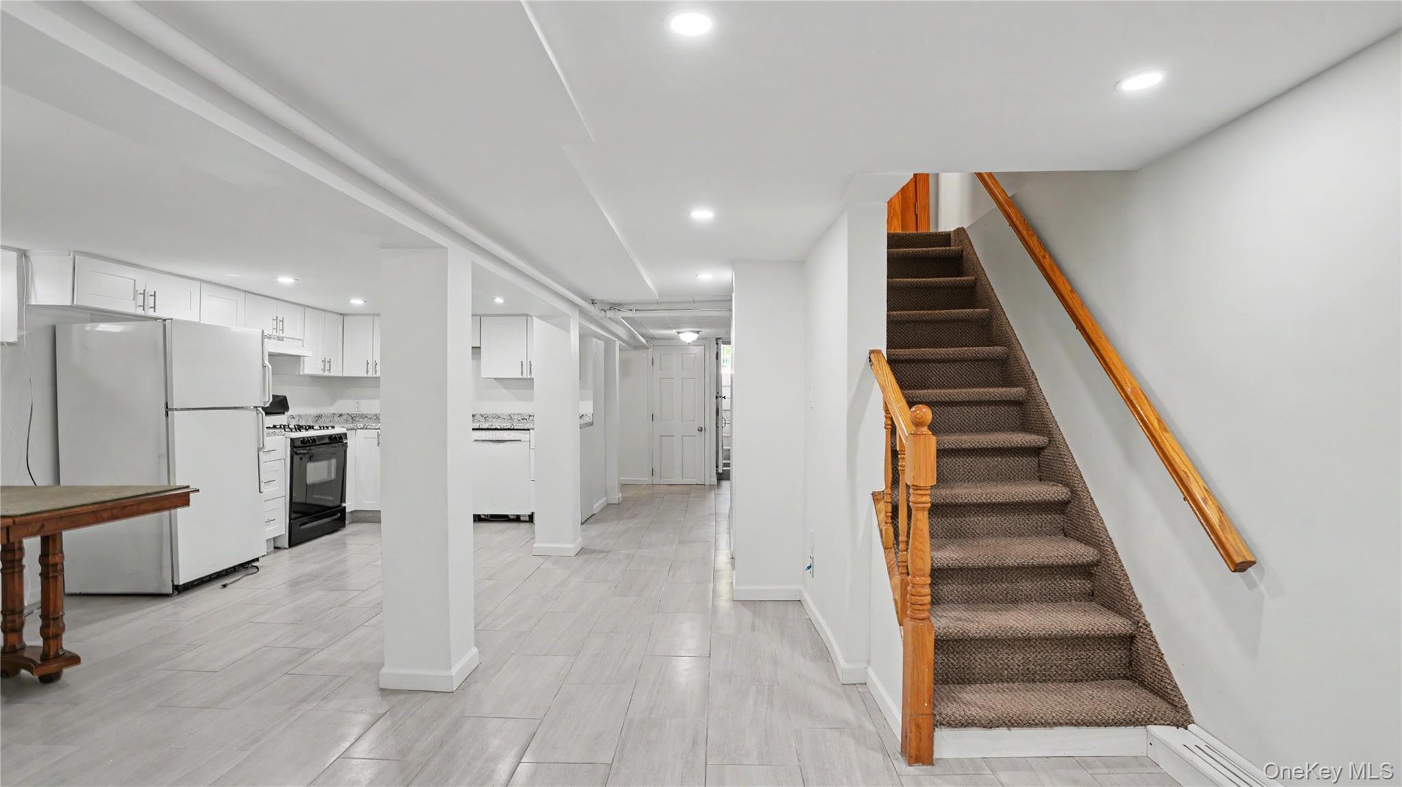 Single Family Harding Avenue  Bronx, NY 10465, MLS-1045072-13