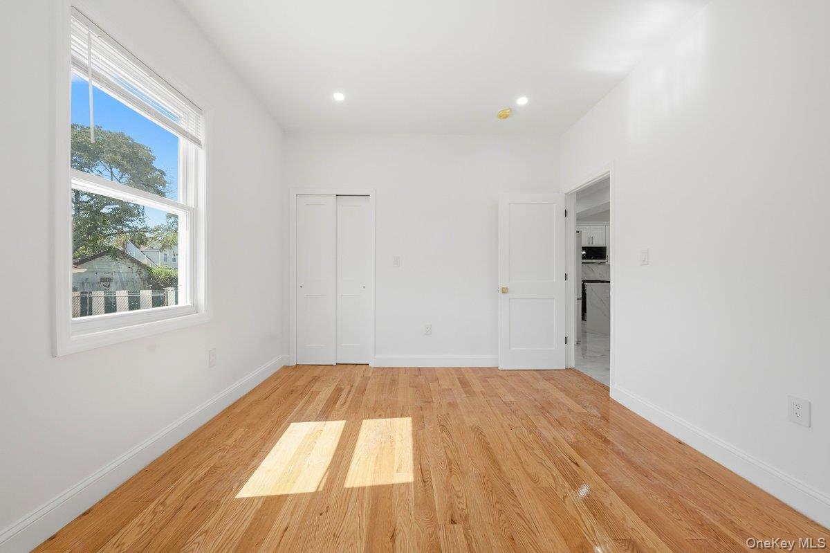 Single Family 212th Street  Queens, NY 11428, MLS-1045091-20