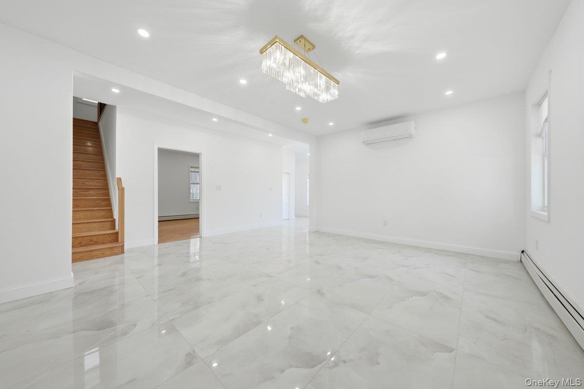 Single Family 212th Street  Queens, NY 11428, MLS-1045091-28
