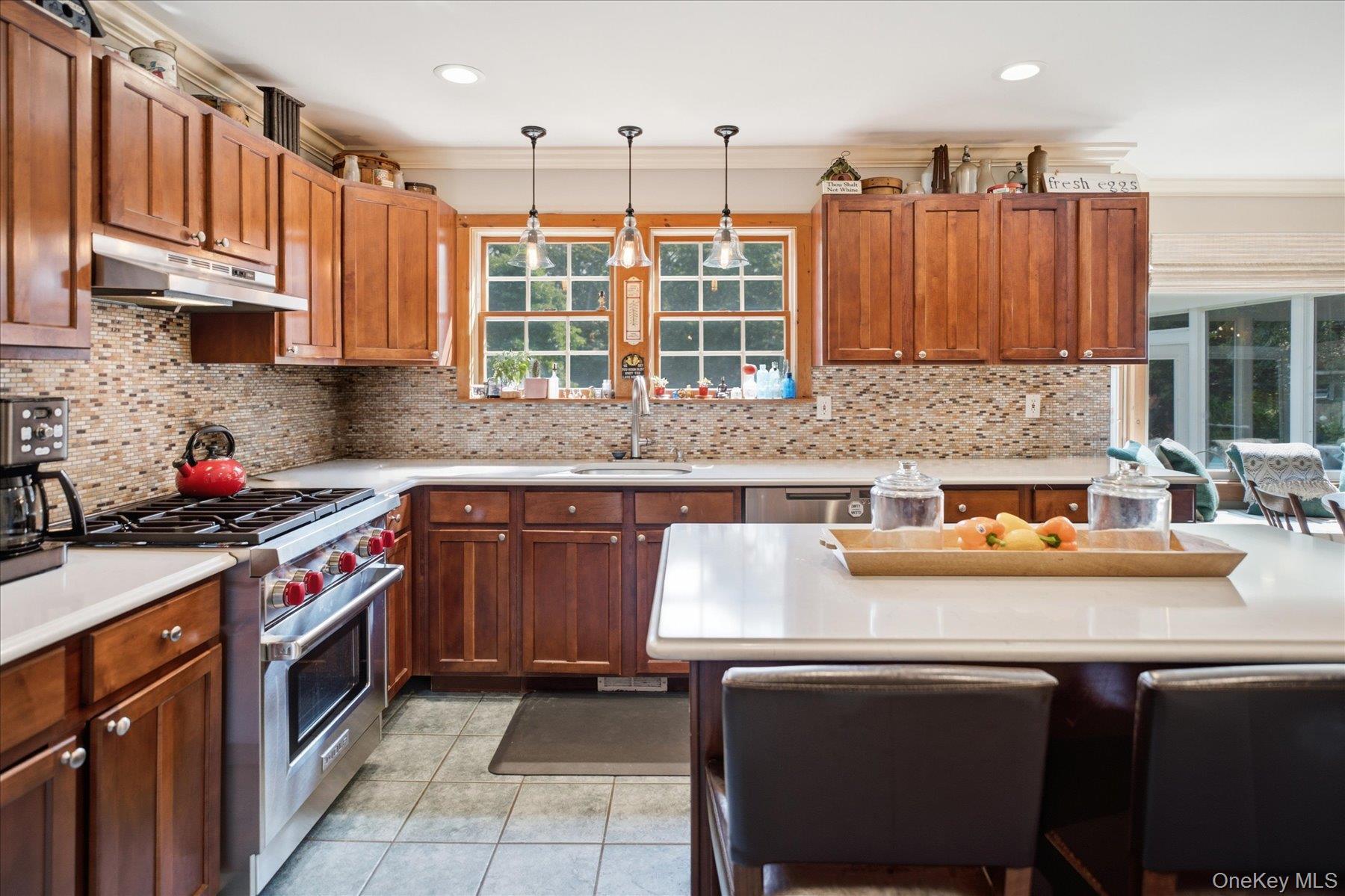 Single Family Old Country Road Suffolk County, NY 11960, MLS-1045104-16