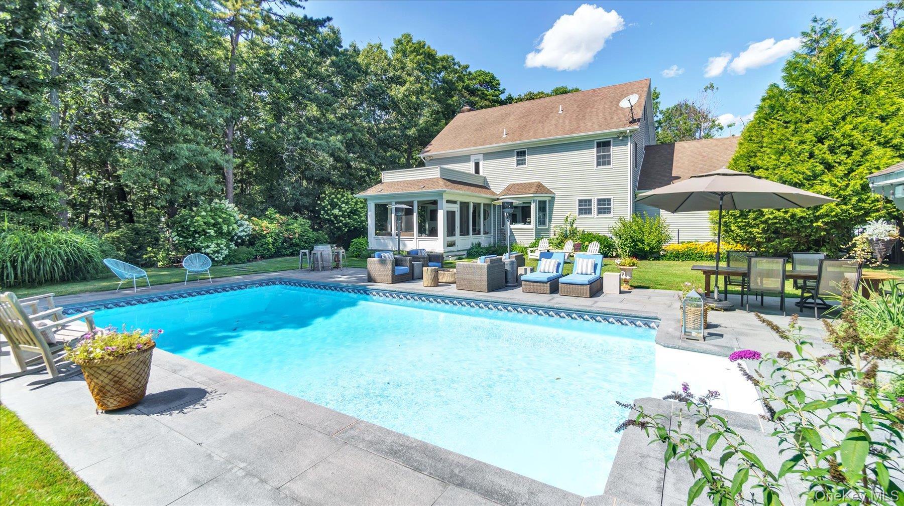 Single Family Old Country Road Suffolk County, NY 11960, MLS-1045104-34