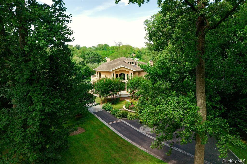 Single Family Manhasset Woods Road  Nassau County, NY 11030, MLS-1045158-29