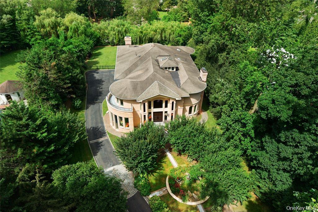 Single Family Manhasset Woods Road  Nassau County, NY 11030, MLS-1045158-31