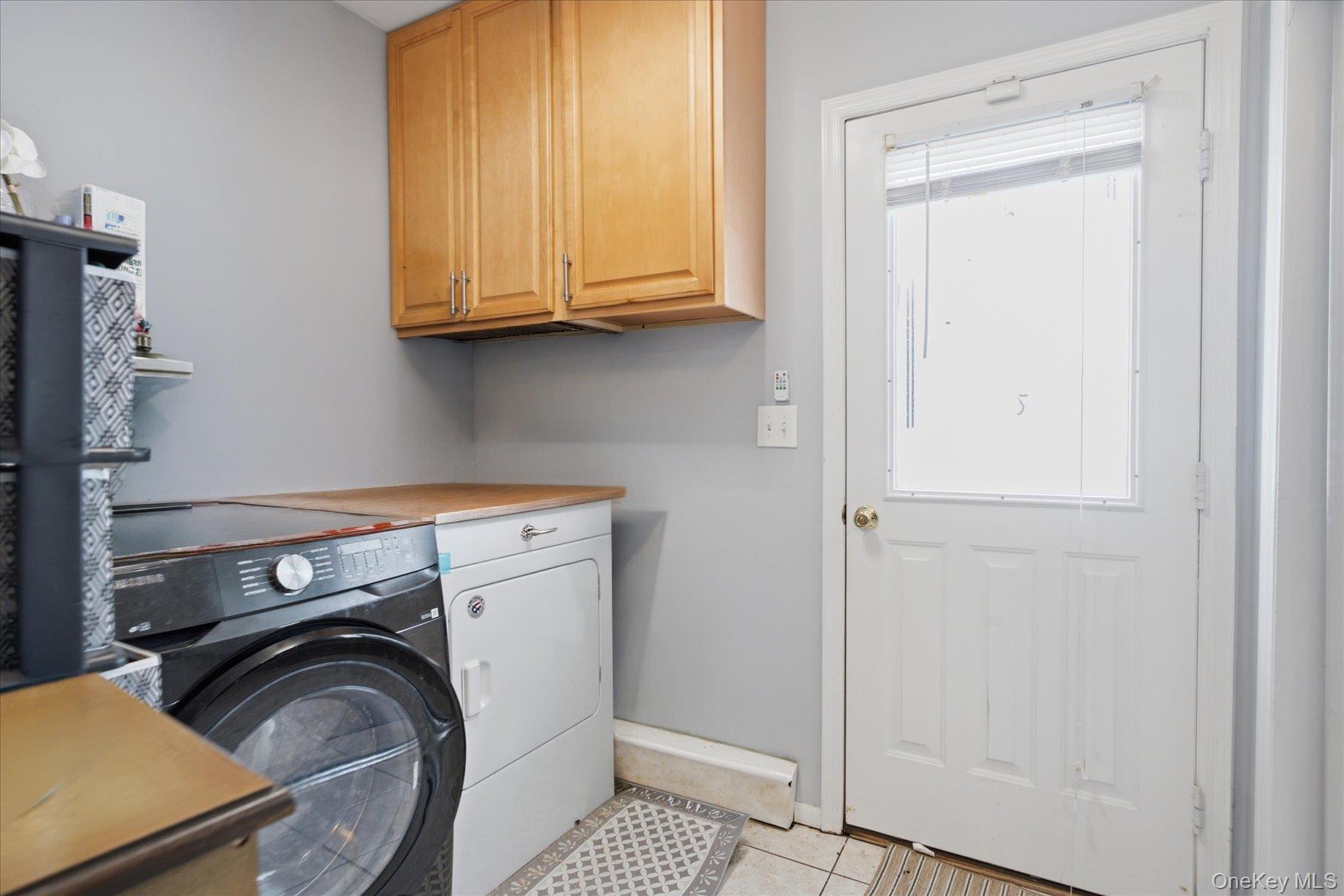 Single Family Howard Drive Suffolk County, NY 11727, MLS-1045161-31