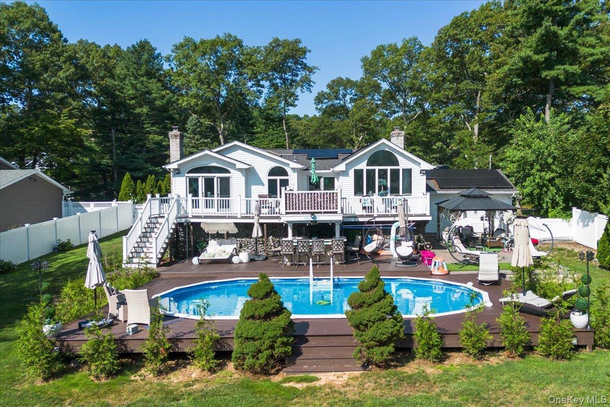 Single Family Dietz Avenue  Suffolk County, NY 11755, MLS-1045164-44