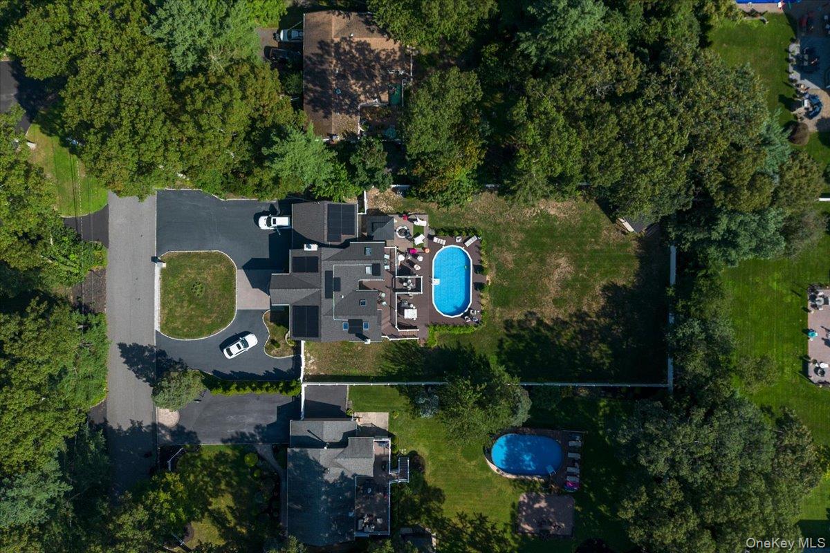 Single Family Dietz Avenue  Suffolk County, NY 11755, MLS-1045164-45