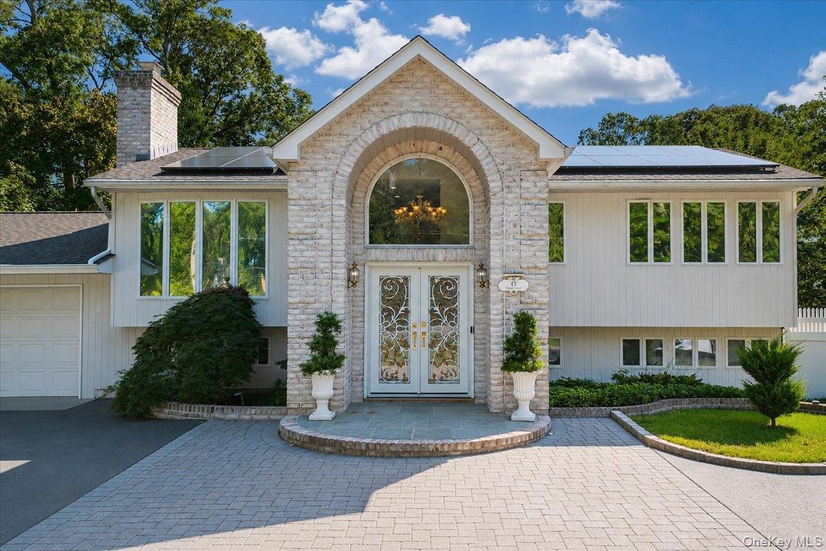 Single Family Dietz Avenue  Suffolk County, NY 11755, MLS-1045164-5