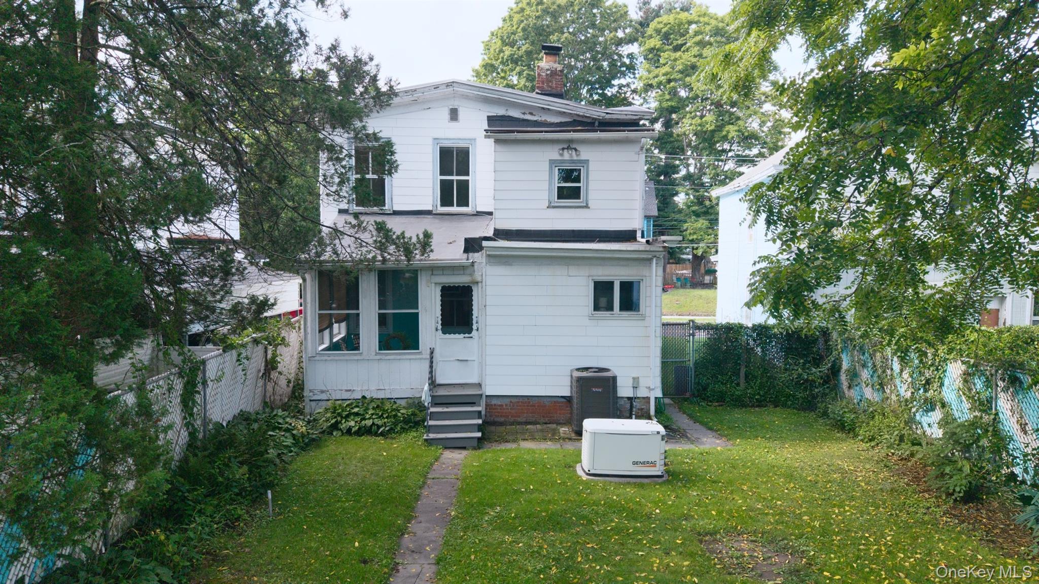 Single Family Henry Street  Ulster County, NY 12401, MLS-1045165-37