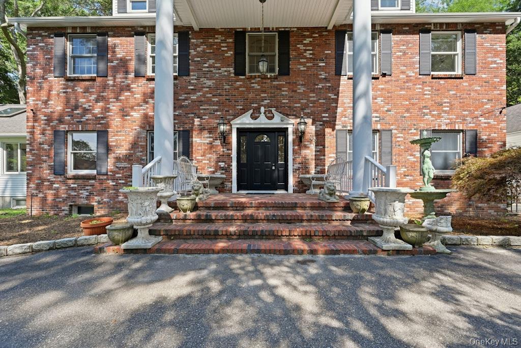 Single Family Private Road Suffolk County, NY 11933, MLS-1045233-2