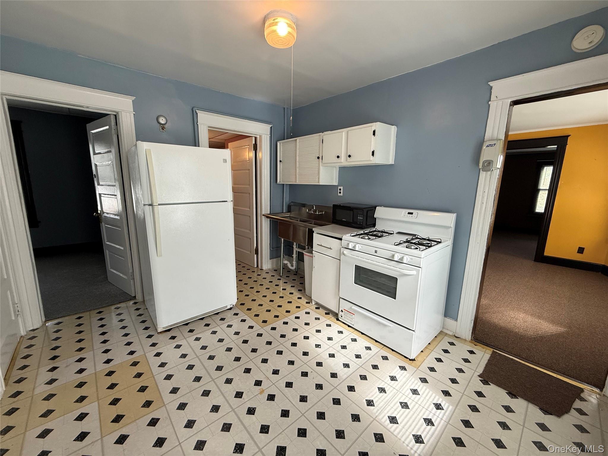 Single Family Lent Street Dutchess County, NY 12601, MLS-1045237-17