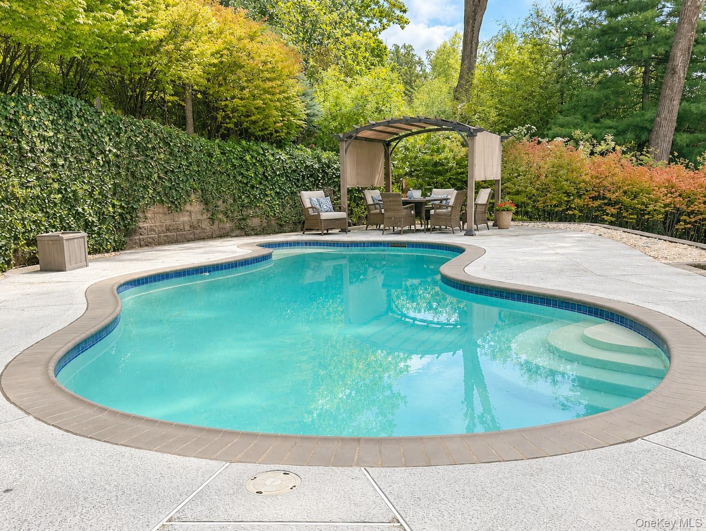 Single Family Kings Highway Rockland County, NY 10962, MLS-1045242-21