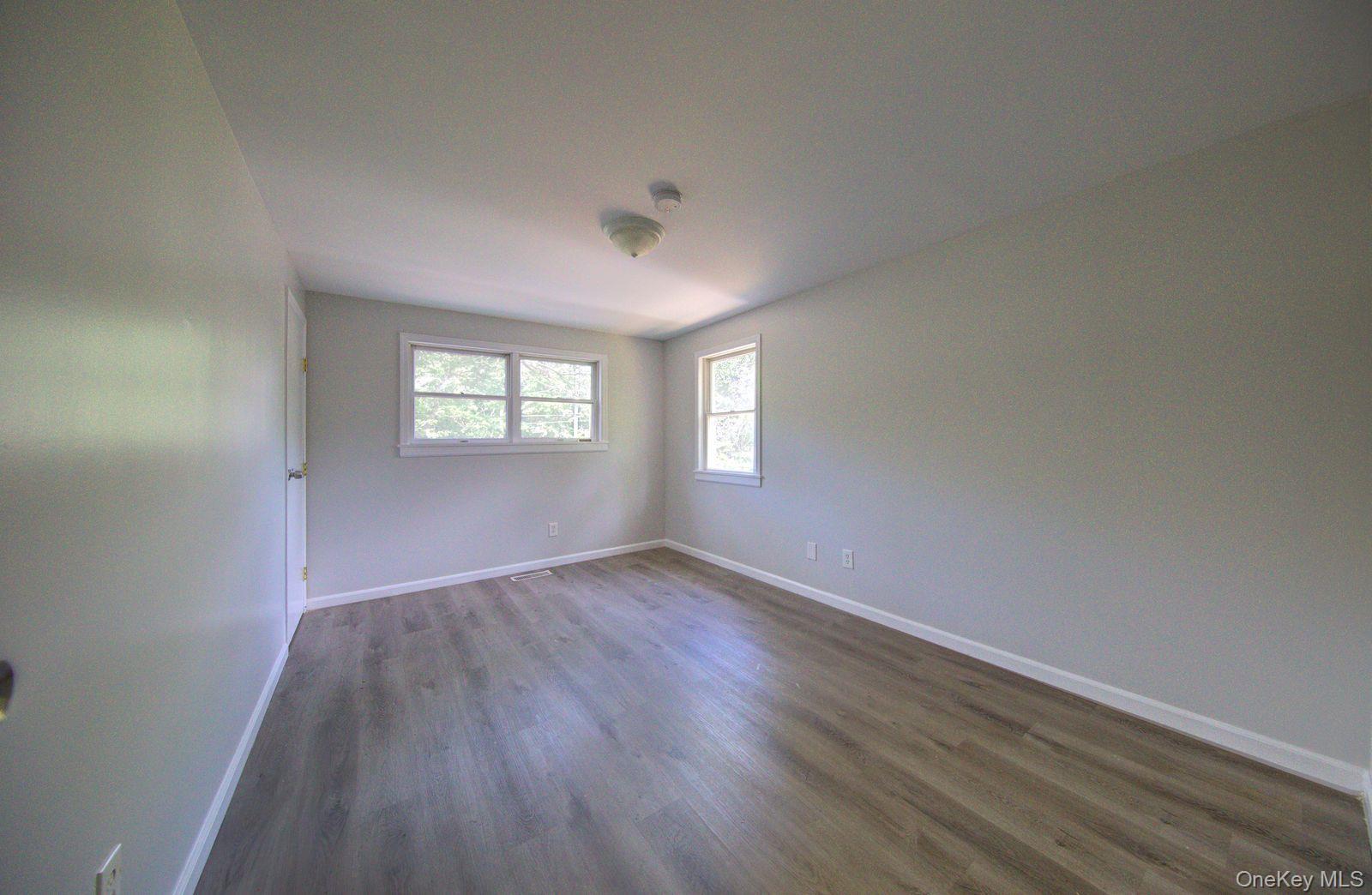Single Family Chestnut Street Suffolk County, NY 11766, MLS-1045245-21