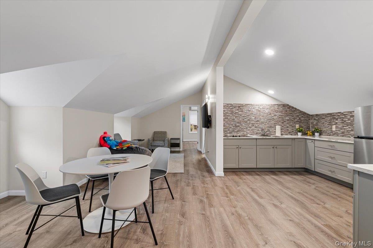 Single Family Newtown Road Suffolk County, NY 11946, MLS-1045249-34