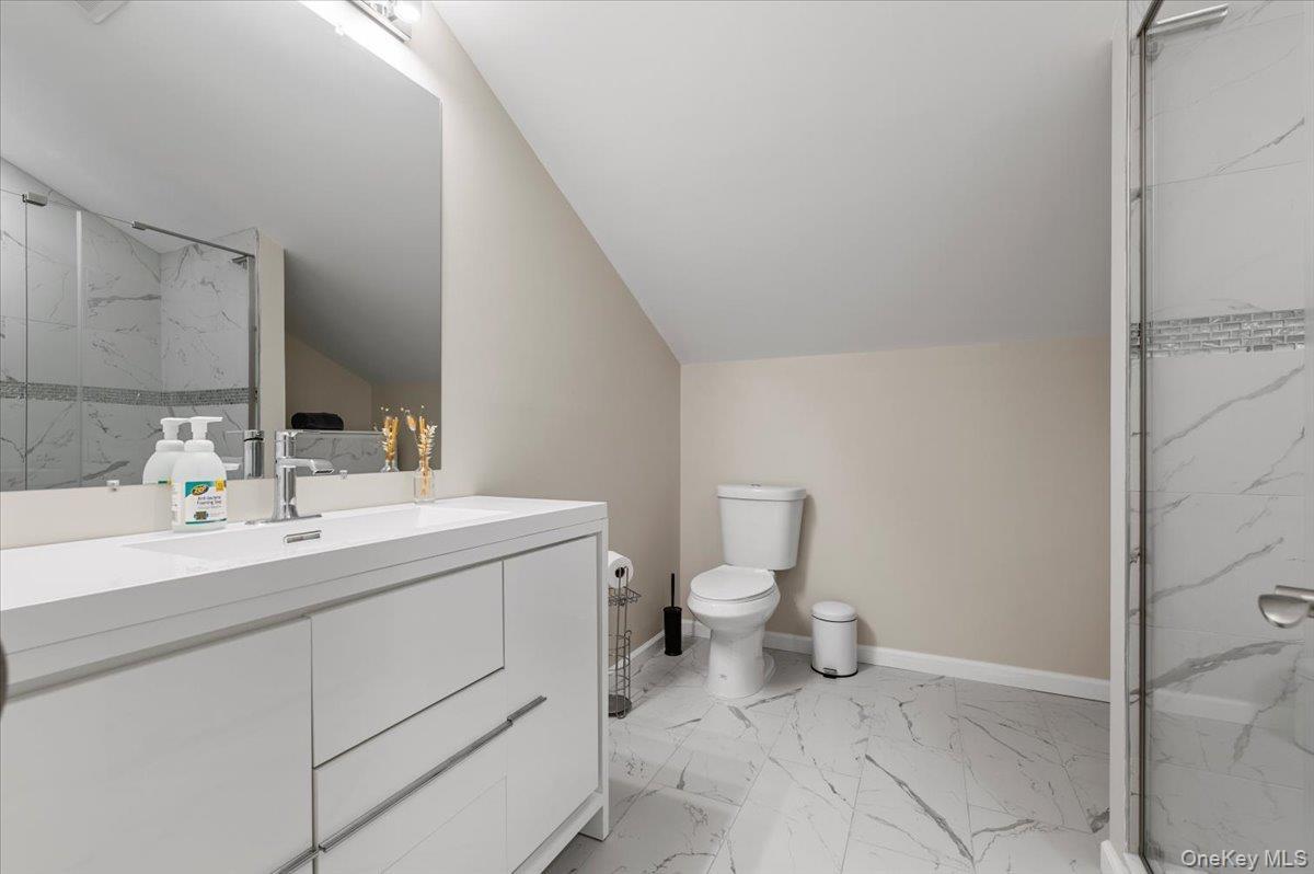 Single Family Newtown Road Suffolk County, NY 11946, MLS-1045249-38