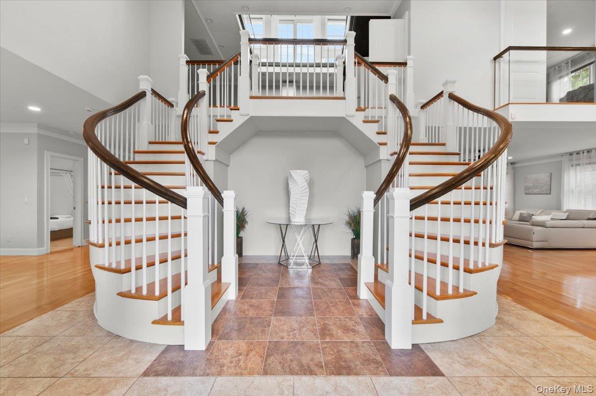 Single Family Newtown Road Suffolk County, NY 11946, MLS-1045249-4