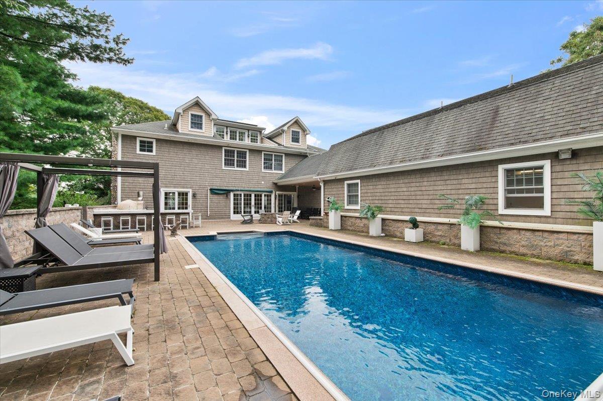 Single Family Newtown Road Suffolk County, NY 11946, MLS-1045249-43