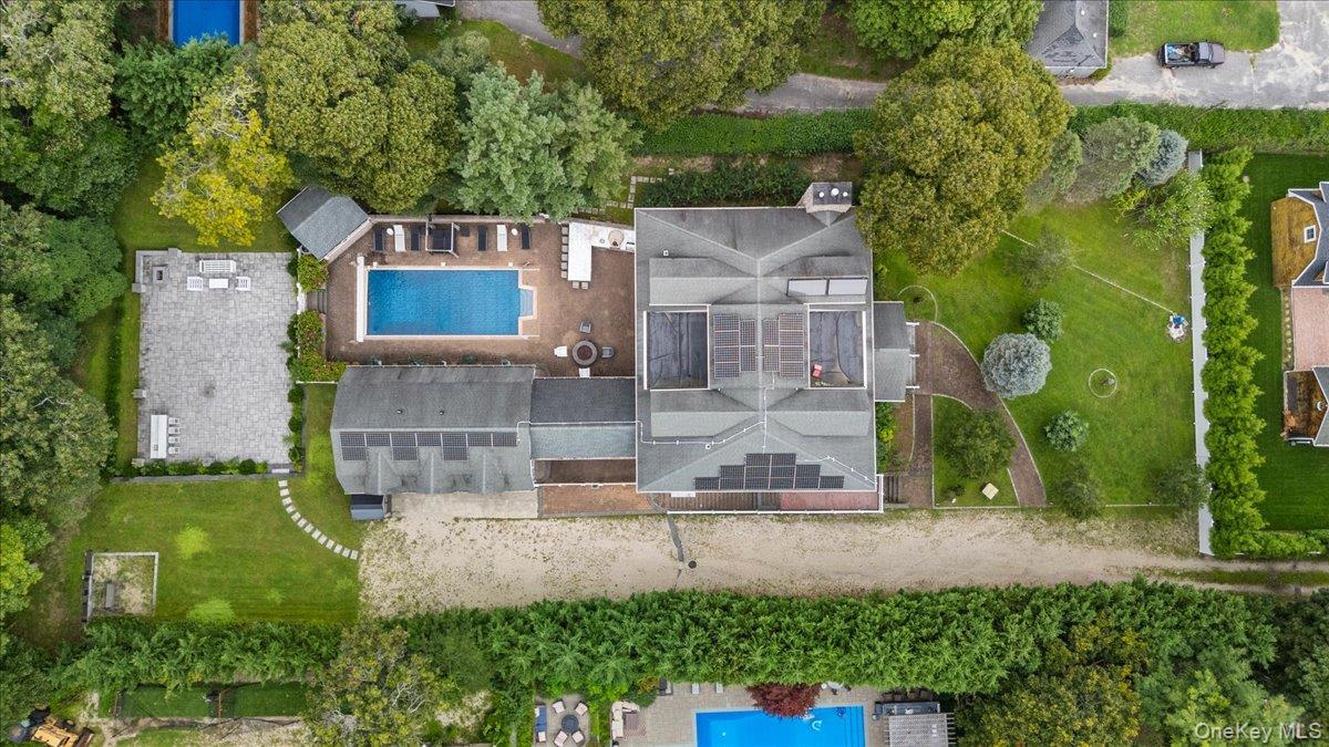 Single Family Newtown Road Suffolk County, NY 11946, MLS-1045249-47