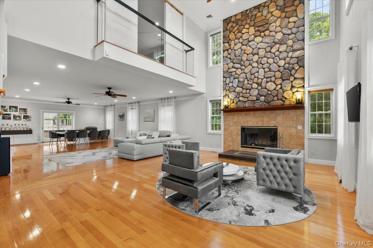 Single Family Newtown Road Suffolk County, NY 11946, MLS-1045249-5