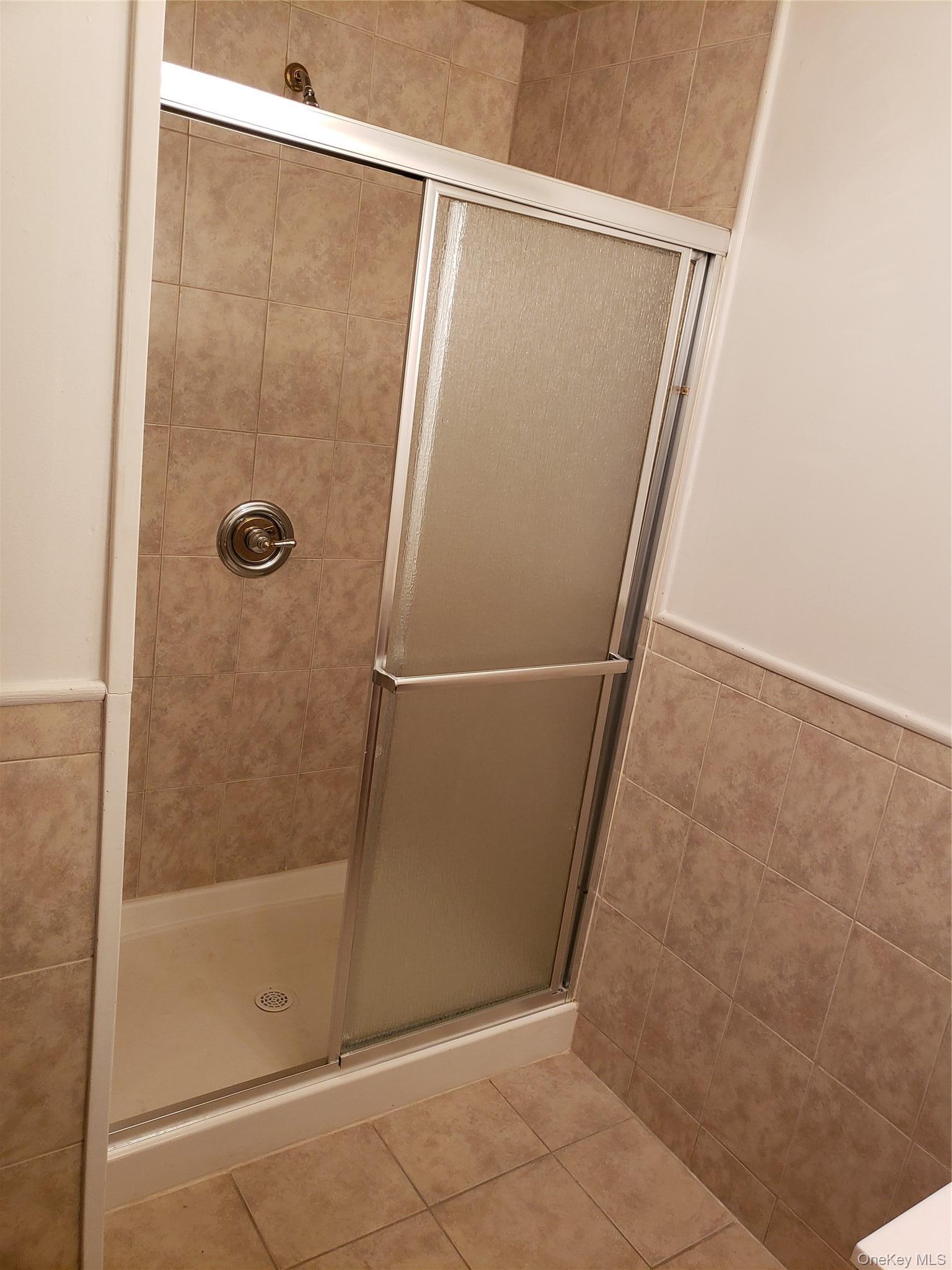 Single Family Union Turnpike Queens, NY 11385, MLS-1045250-20