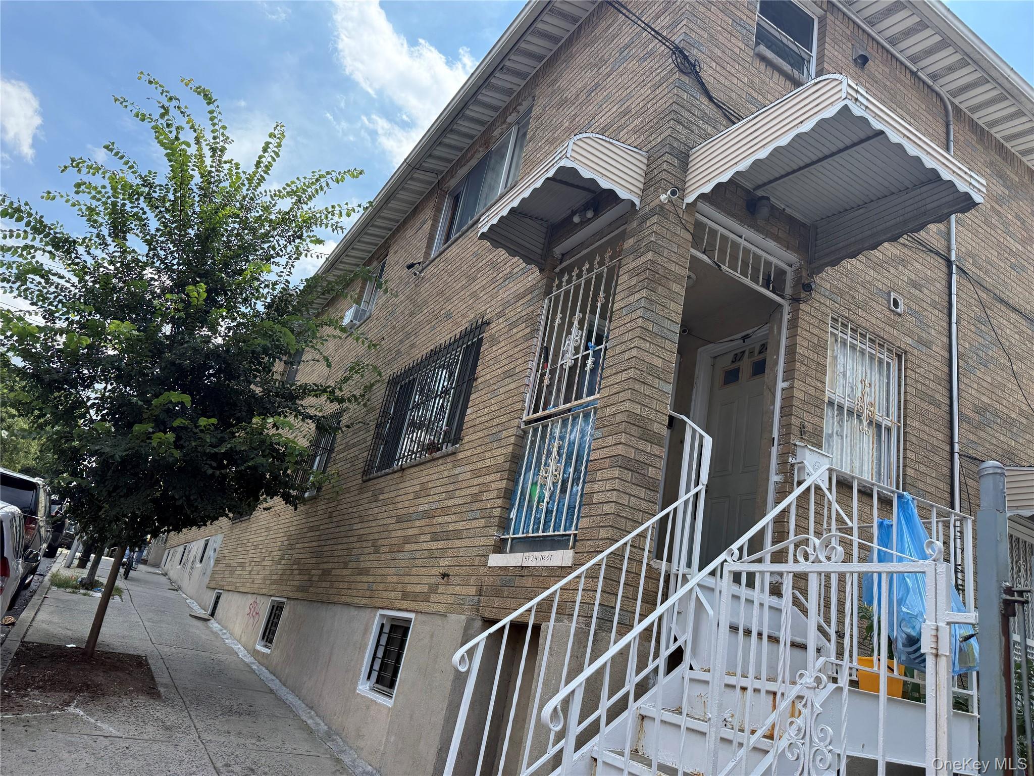 Single Family 112th Street  Queens, NY 11368, MLS-1045257-2