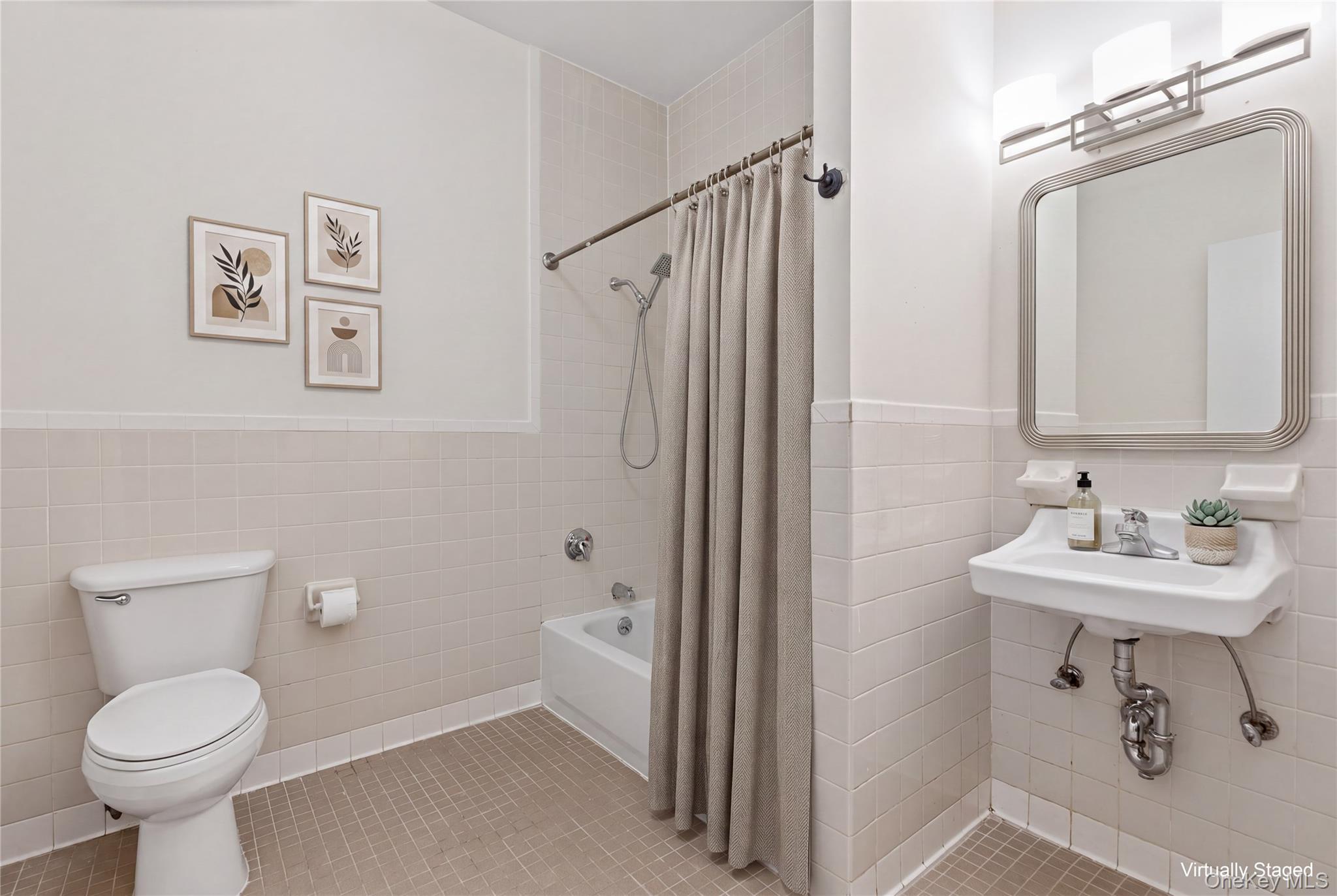 Apartment Amsterdam Avenue  Manhattan, NY 10027, MLS-1045272-4