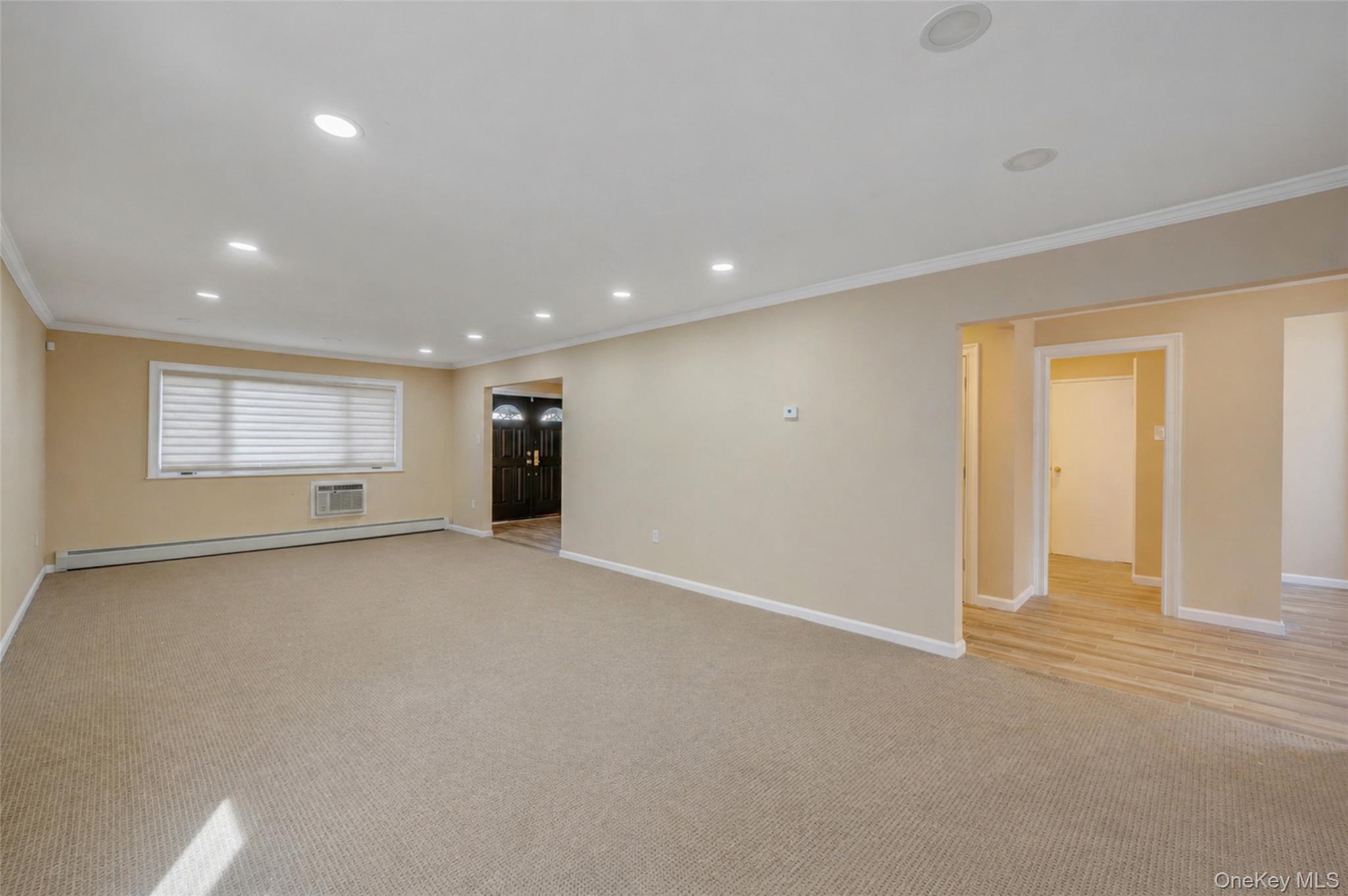Single Family Sally Lane Nassau County, NY 11572, MLS-1045278-6